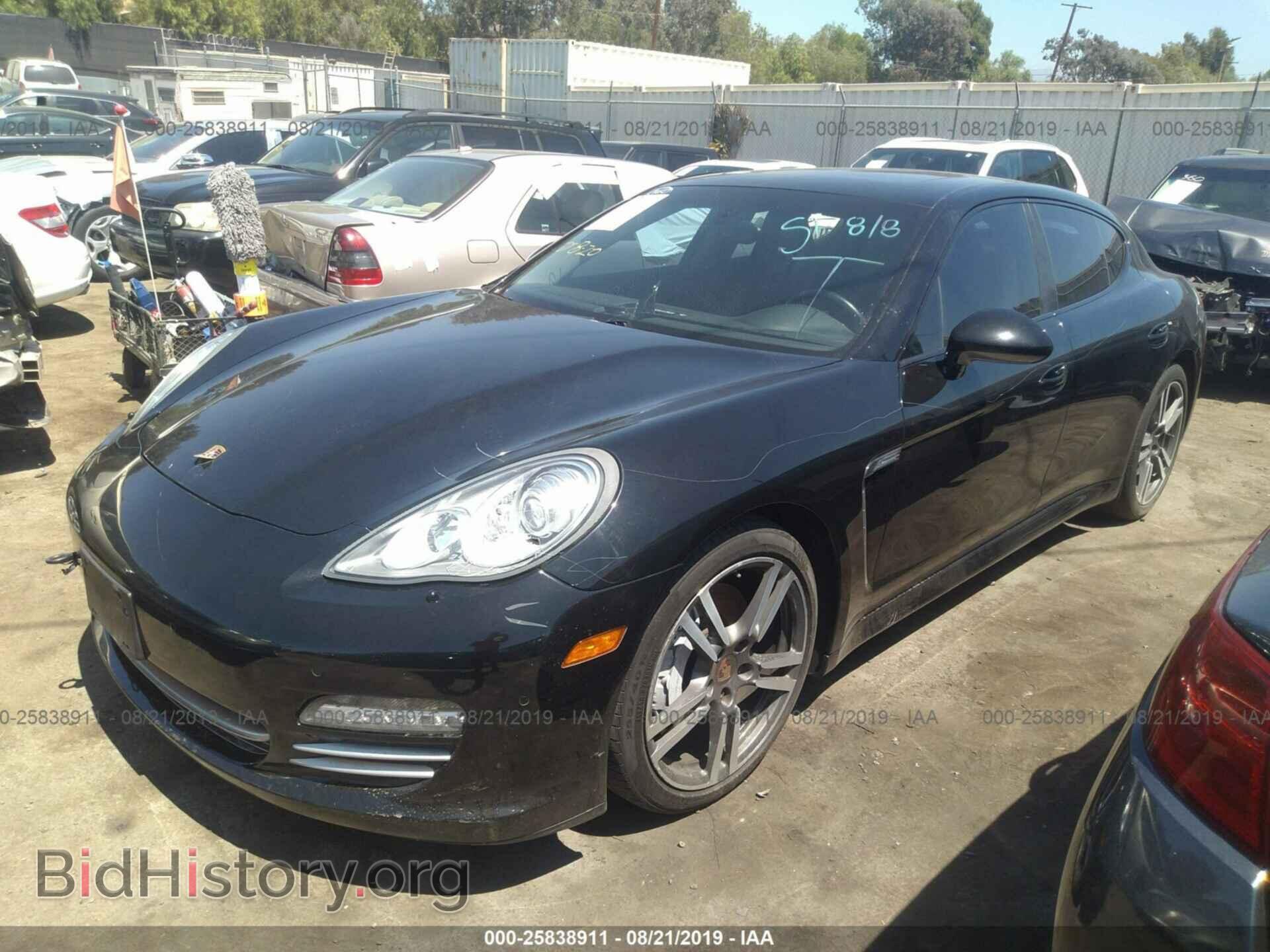 2013 PORSCHE PANAMERA - VIN: WP0AA2A77DL017861 - Фото 2