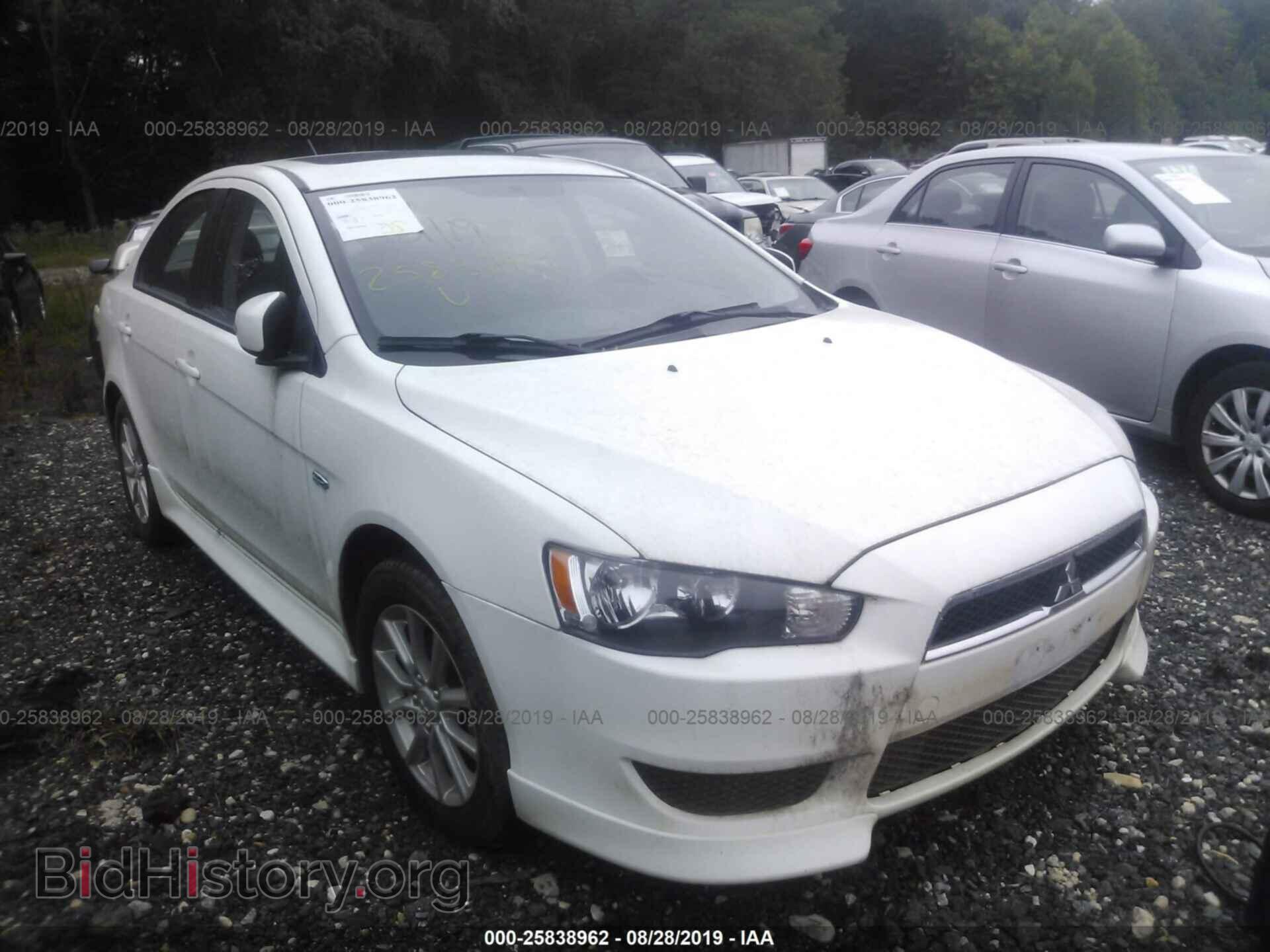Фотография JA32U2FU0FU012667 - MITSUBISHI LANCER 2015