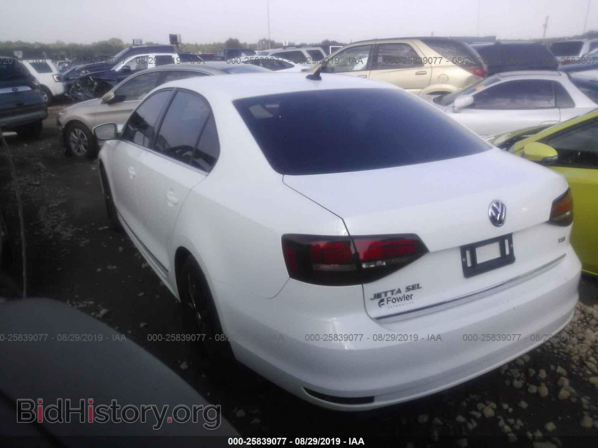 2017 VOLKSWAGEN JETTA - VIN: 3VWL17AJ9HM399829 - Photo 3