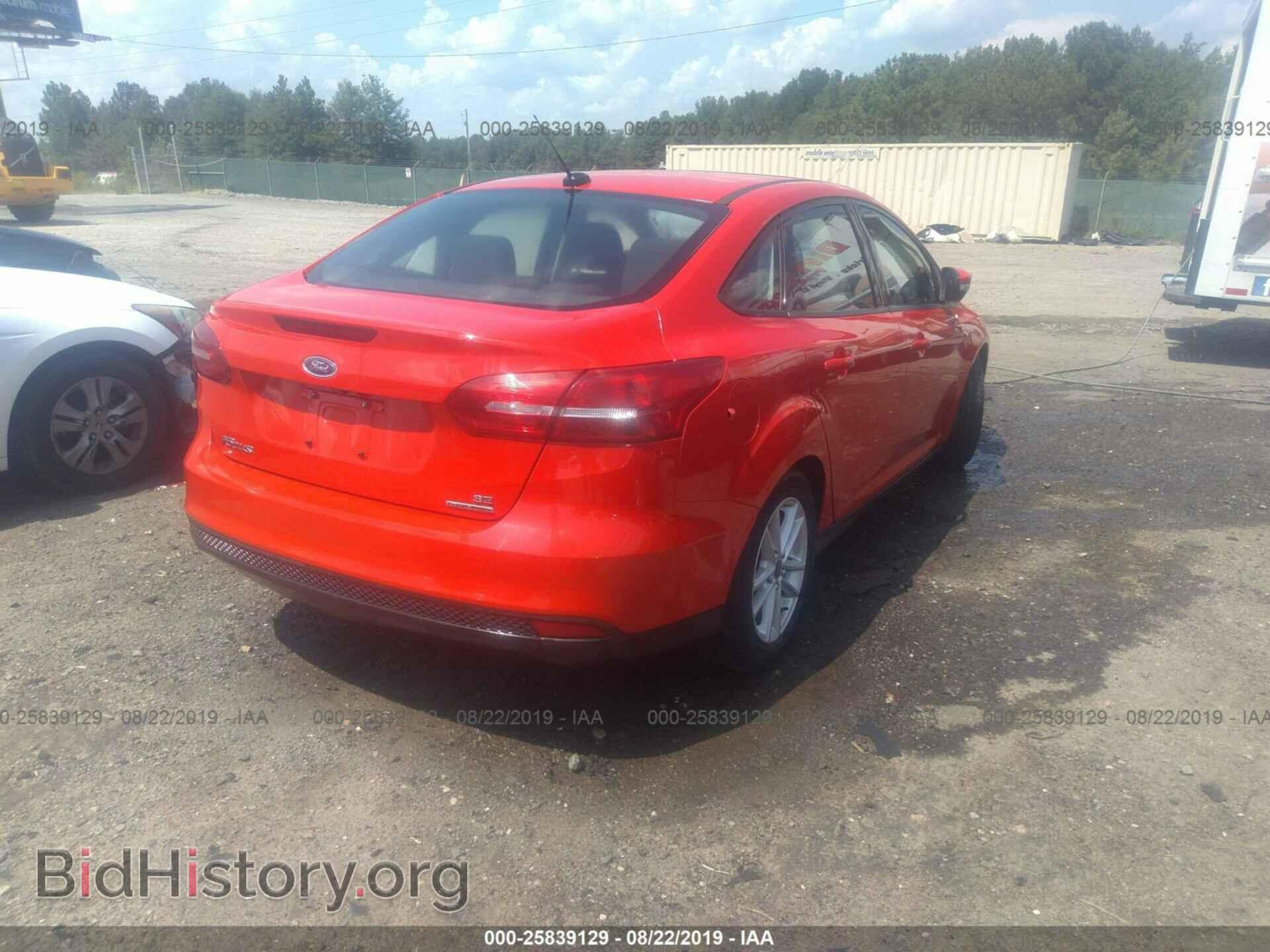 2015 FORD FOCUS - VIN: 1FADP3F2XFL282975 - Photo 4