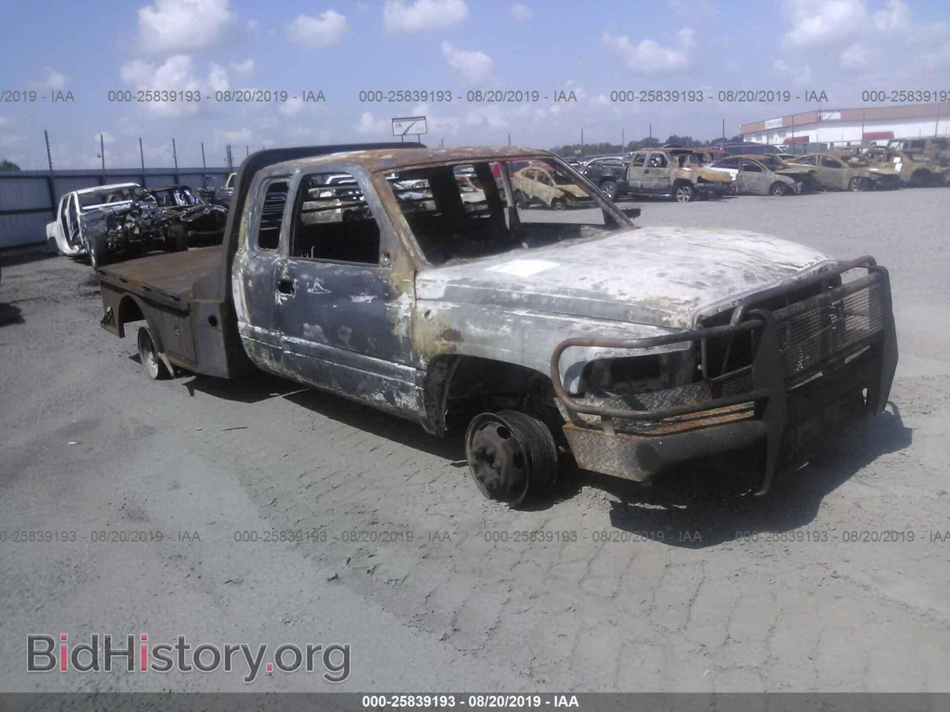 Фотография 3B7MF33C92M295932 - DODGE RAM 3500 2002