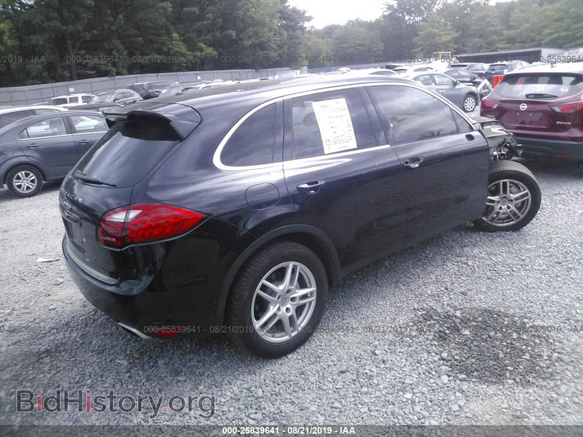 2012 PORSCHE CAYENNE - VIN: WP1AB2A29CLA49371 - Фото 4