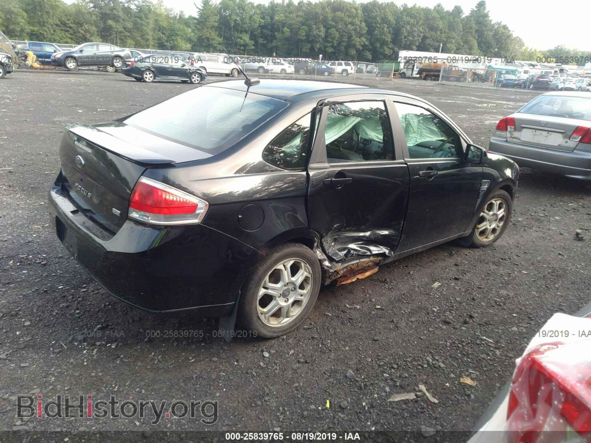 2008 FORD FOCUS - VIN: 1FAHP35N68W212548 - Фото 4