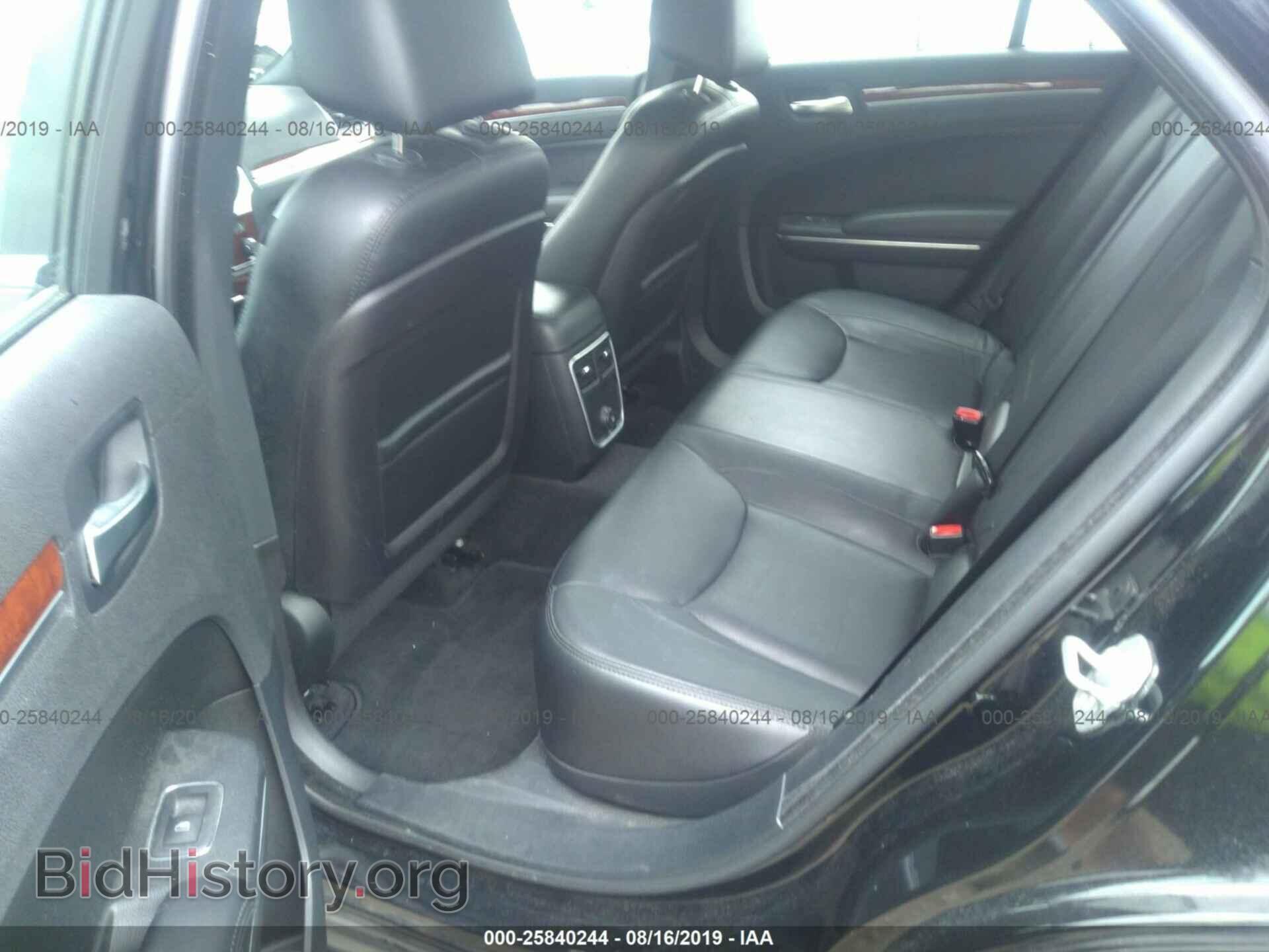 2012 CHRYSLER 300 - VIN: 2C3CCACG7CH249967 - Фото 8