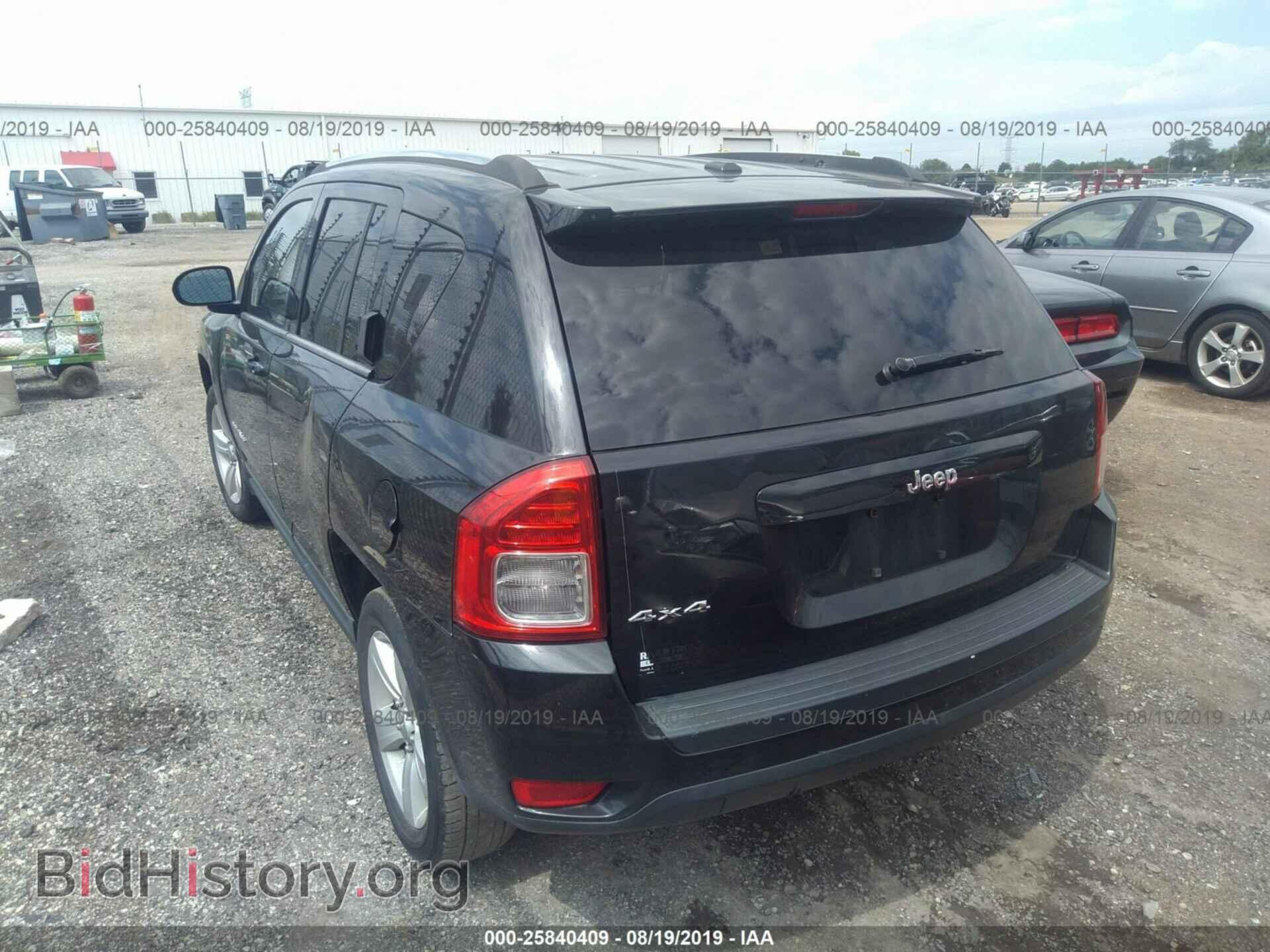 2011 JEEP COMPASS - VIN: 1J4NF1FBXBD187563 - Photo 3