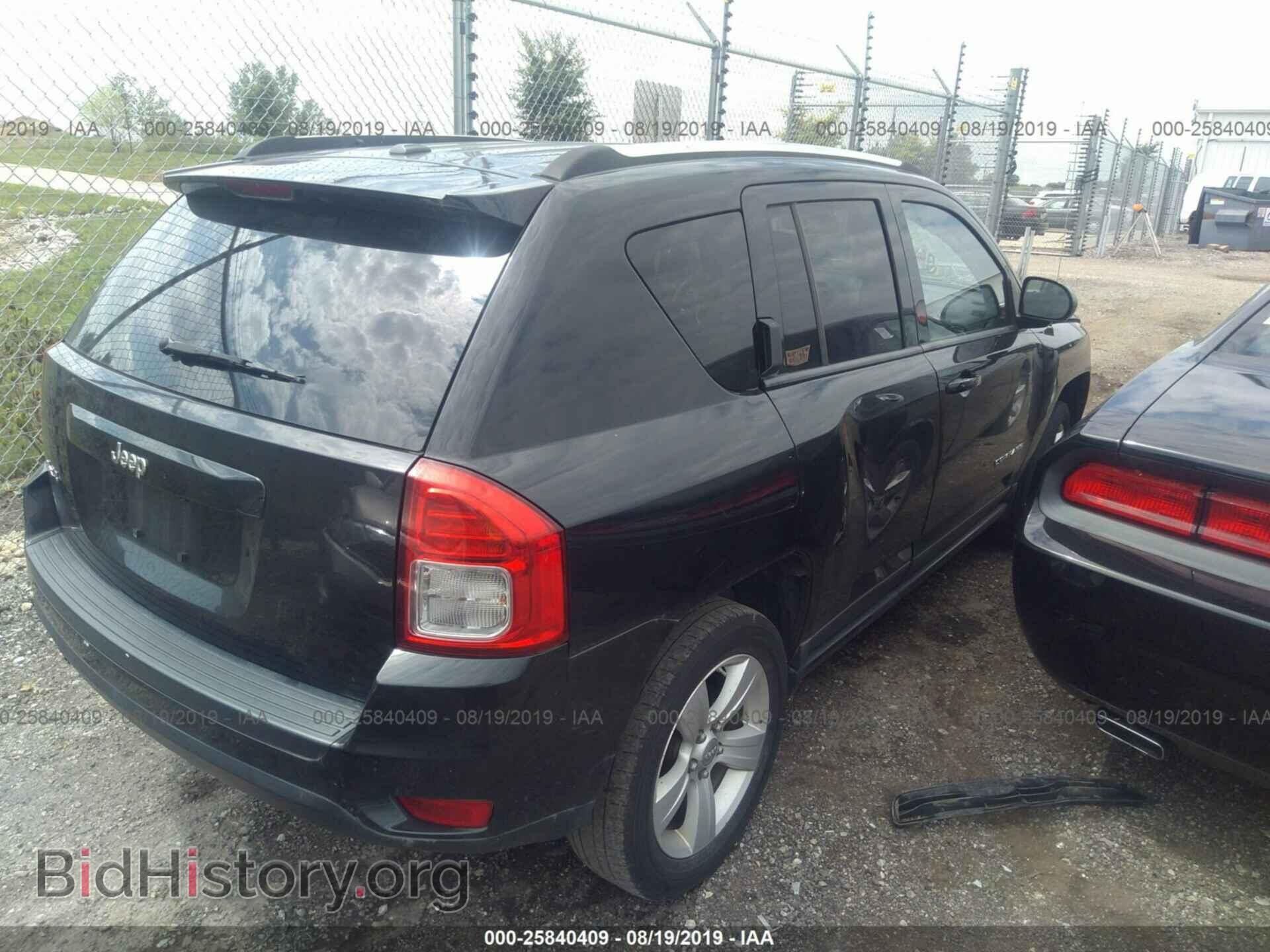 2011 JEEP COMPASS - VIN: 1J4NF1FBXBD187563 - Photo 4