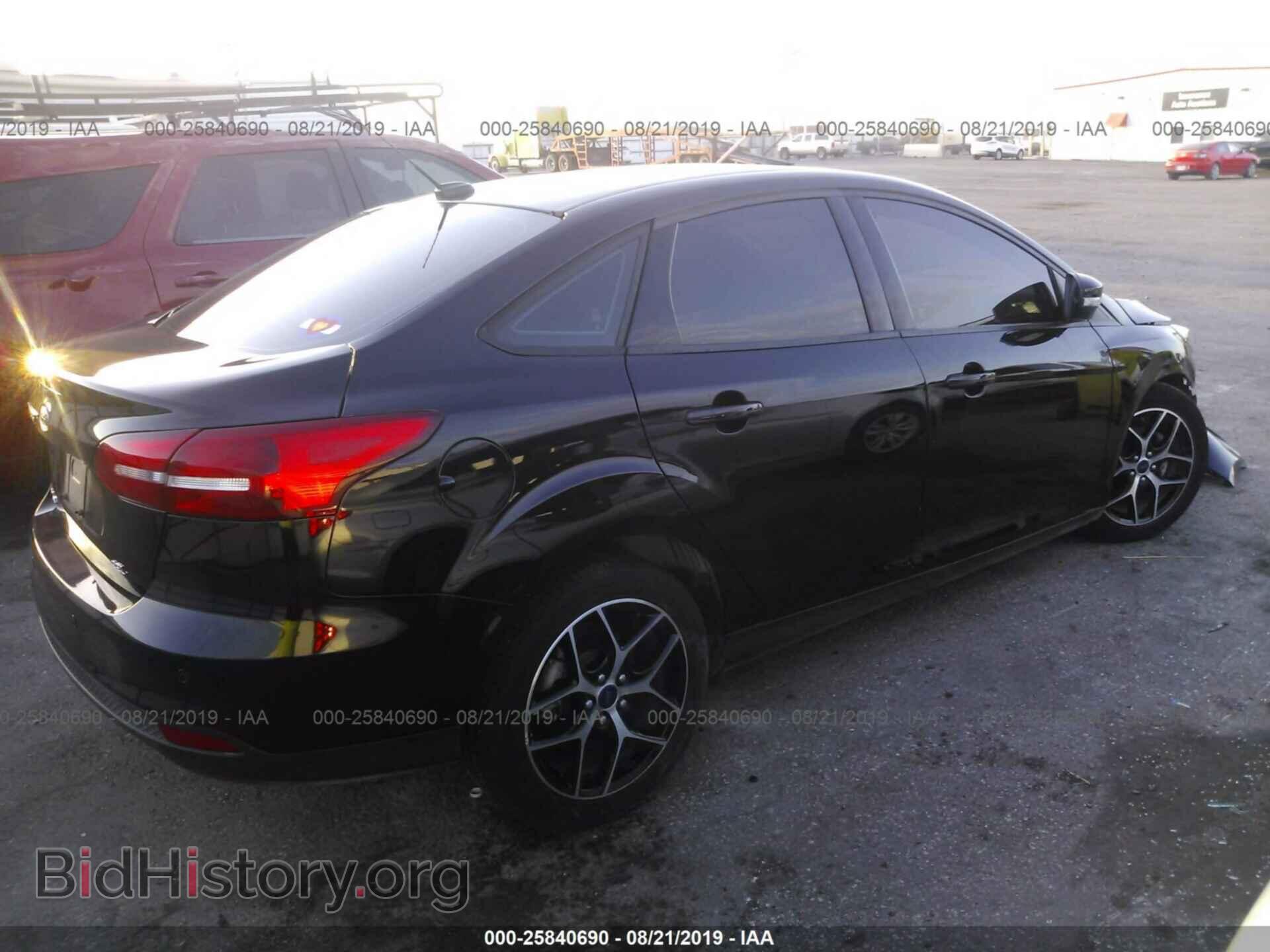 2017 FORD FOCUS - VIN: 1FADP3H22HL205050 - Фото 4