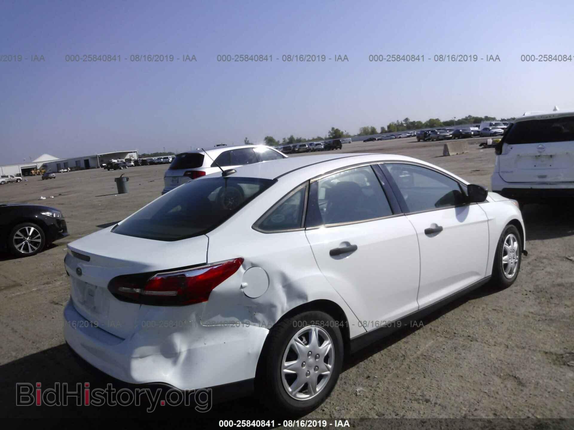 2016 FORD FOCUS - VIN: 1FADP3E28GL288924 - Photo 4