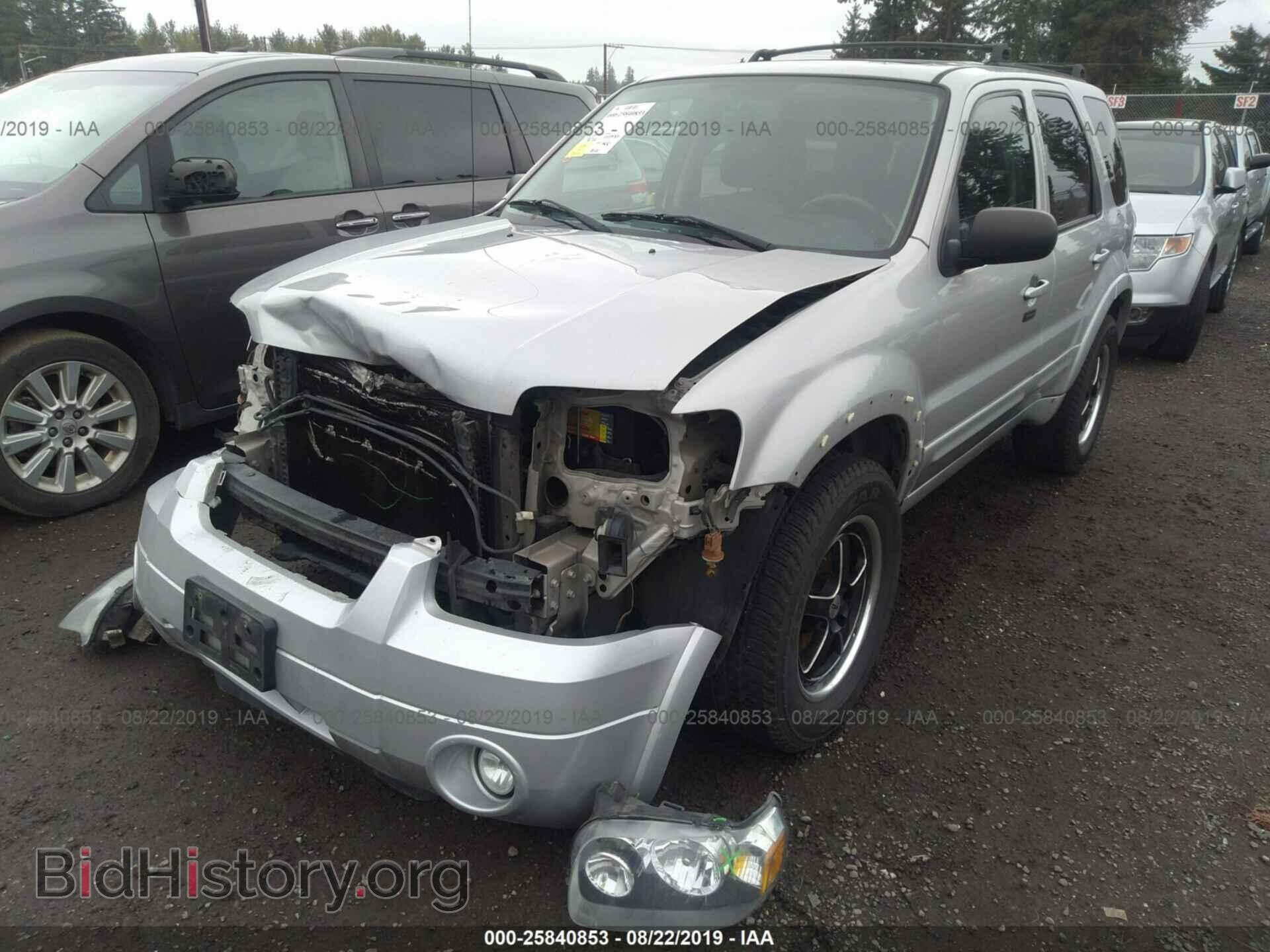 2007 FORD ESCAPE - VIN: 1FMCU94117KB07884 - Фото 2