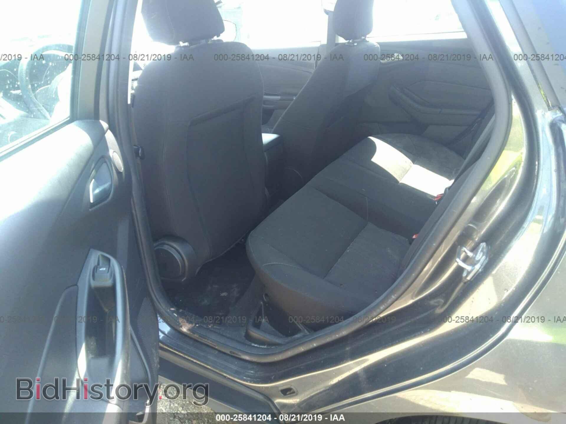 2018 FORD FOCUS - VIN: 1FADP3H28JL214616 - Photo 8