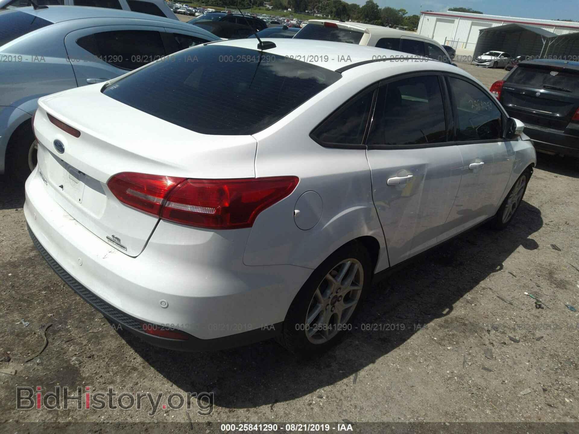 2016 FORD FOCUS - VIN: 1FADP3F23GL401838 - Photo 4