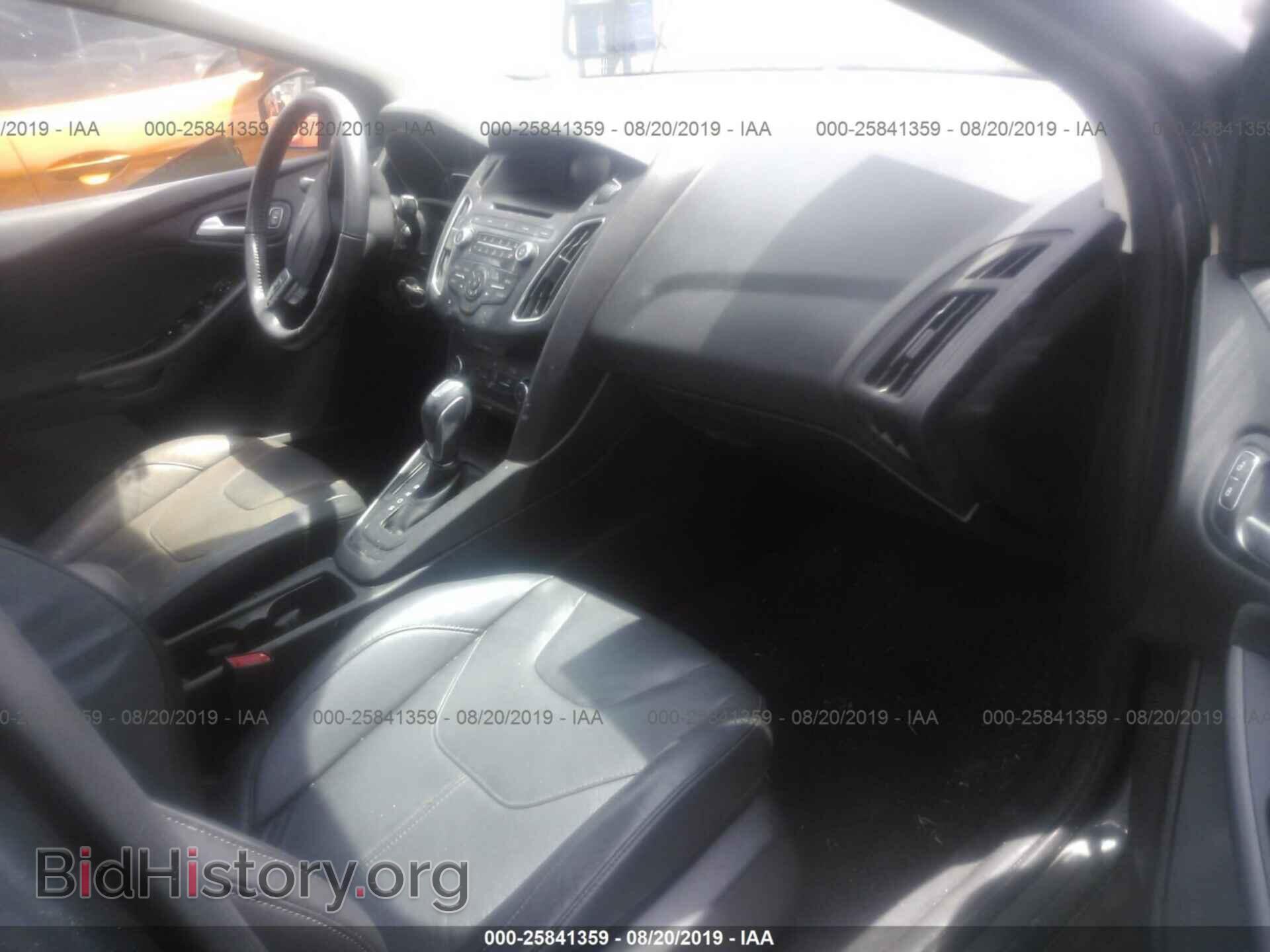 2016 FORD FOCUS - VIN: 1FADP3F27GL401731 - Photo 5