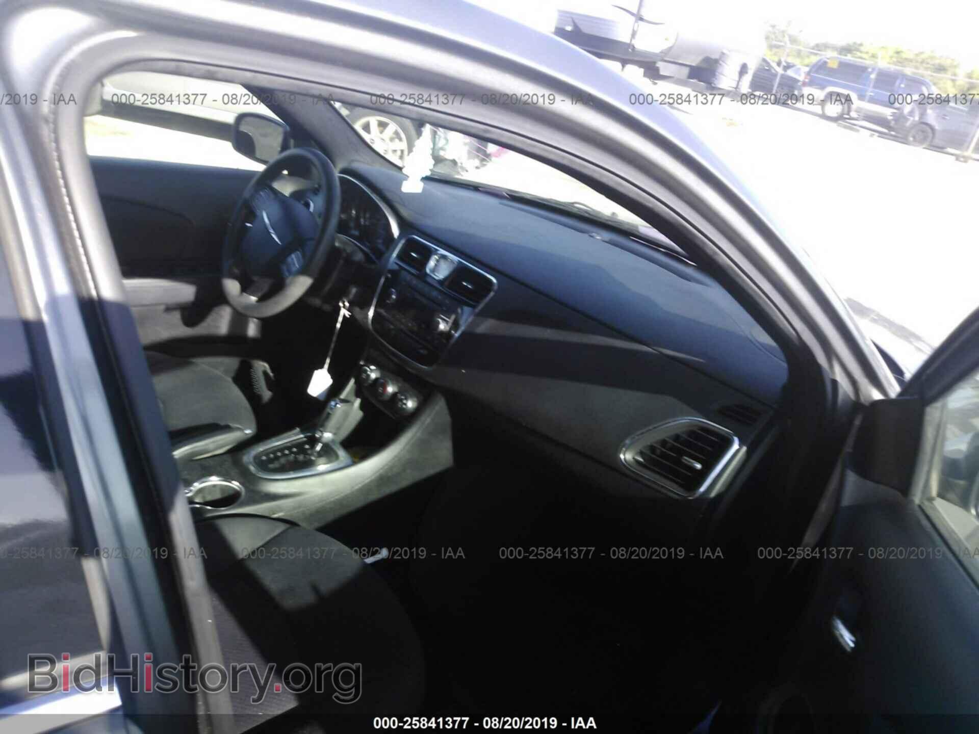 2013 CHRYSLER 200 - VIN: 1C3CCBAB0DN641808 - Photo 5