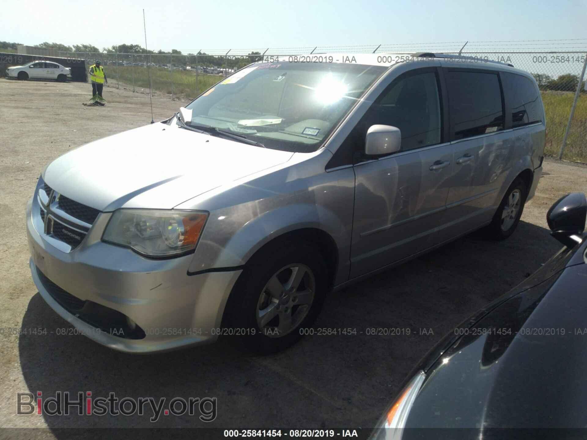 2011 DODGE GRAND CARAVAN - VIN: 2D4RN5DG2BR748662 - Фото 2