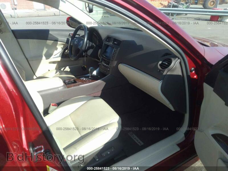 2011 Lexus IS (VIN JTHCF5C23B5048747) — фото 5 из 10