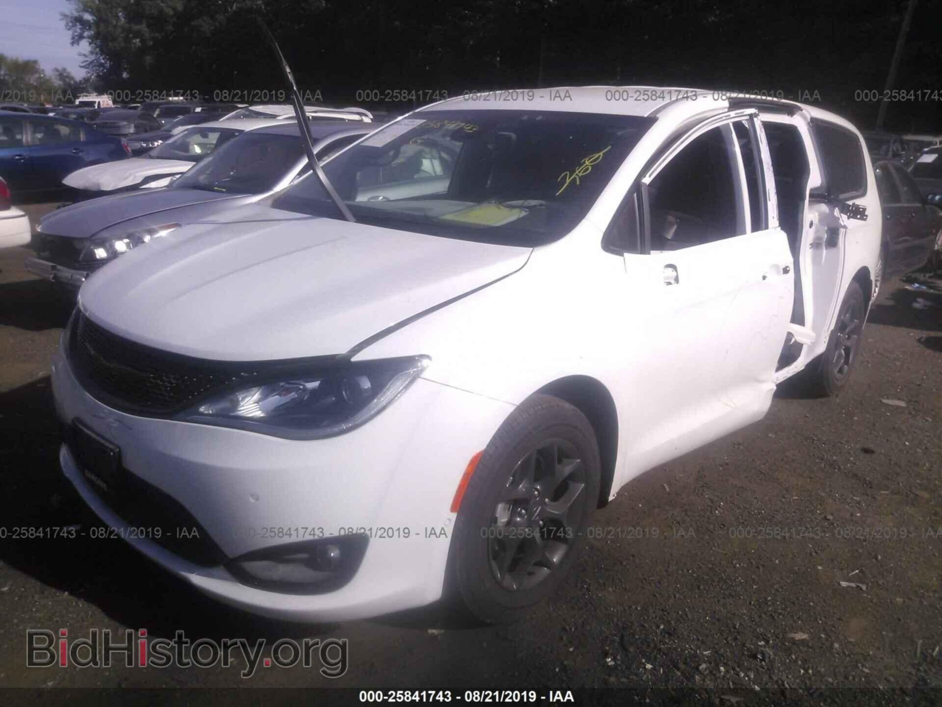 2019 CHRYSLER PACIFICA - VIN: 2C4RC1FG7KR593518 - Photo 2