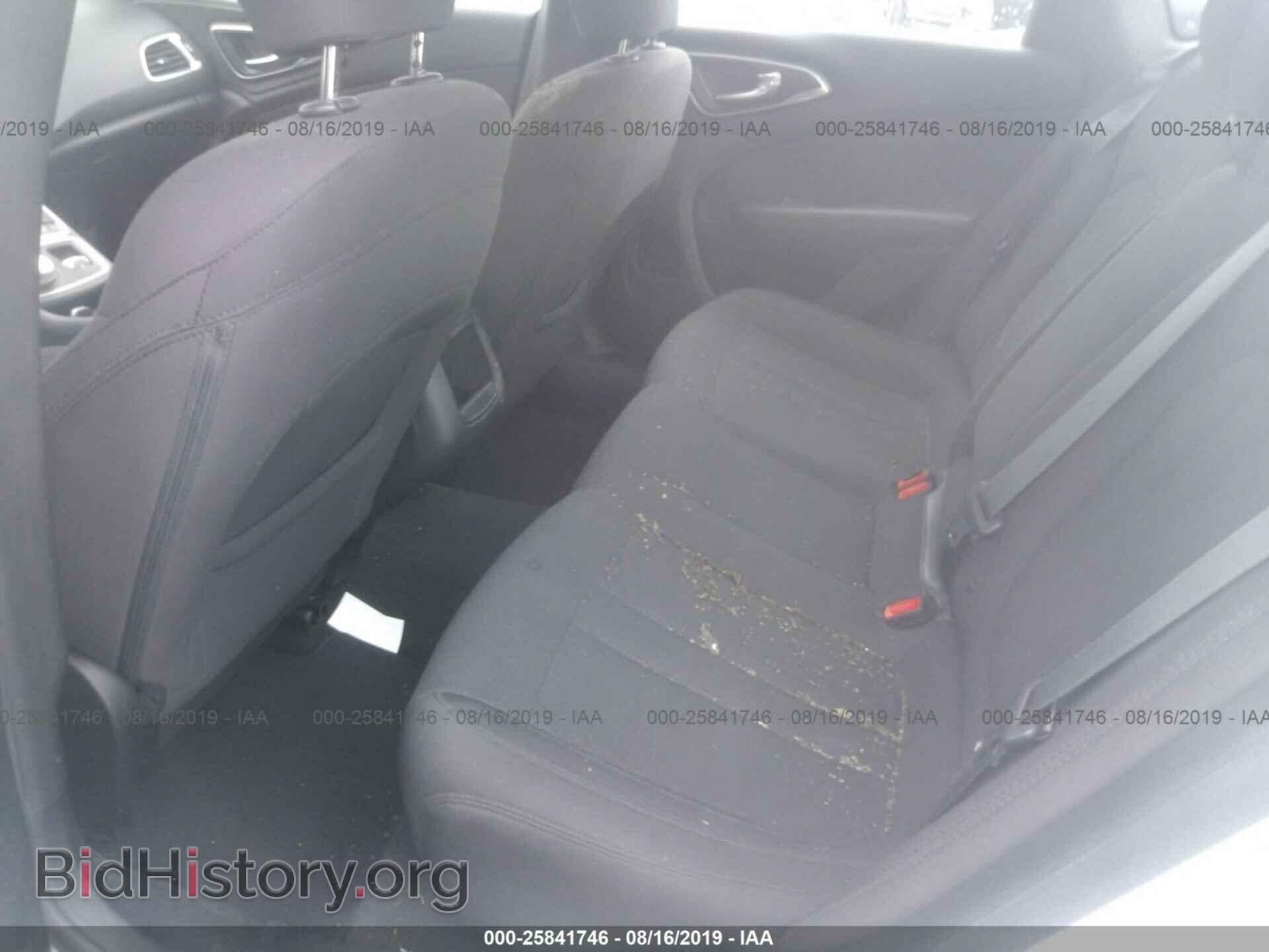 2015 CHRYSLER 200 - VIN: 1C3CCCABXFN607710 - Фото 8