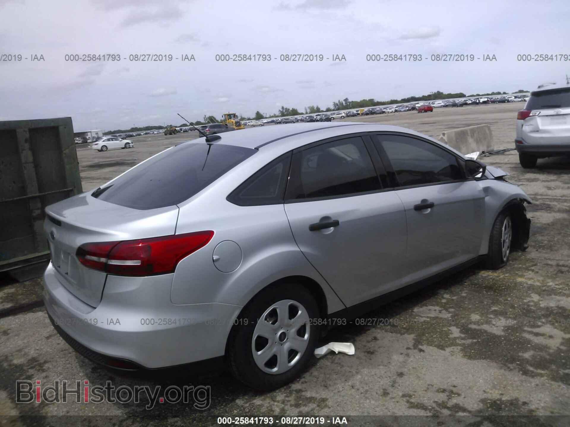 2017 FORD FOCUS - VIN: 1FADP3E22HL284014 - Фото 4