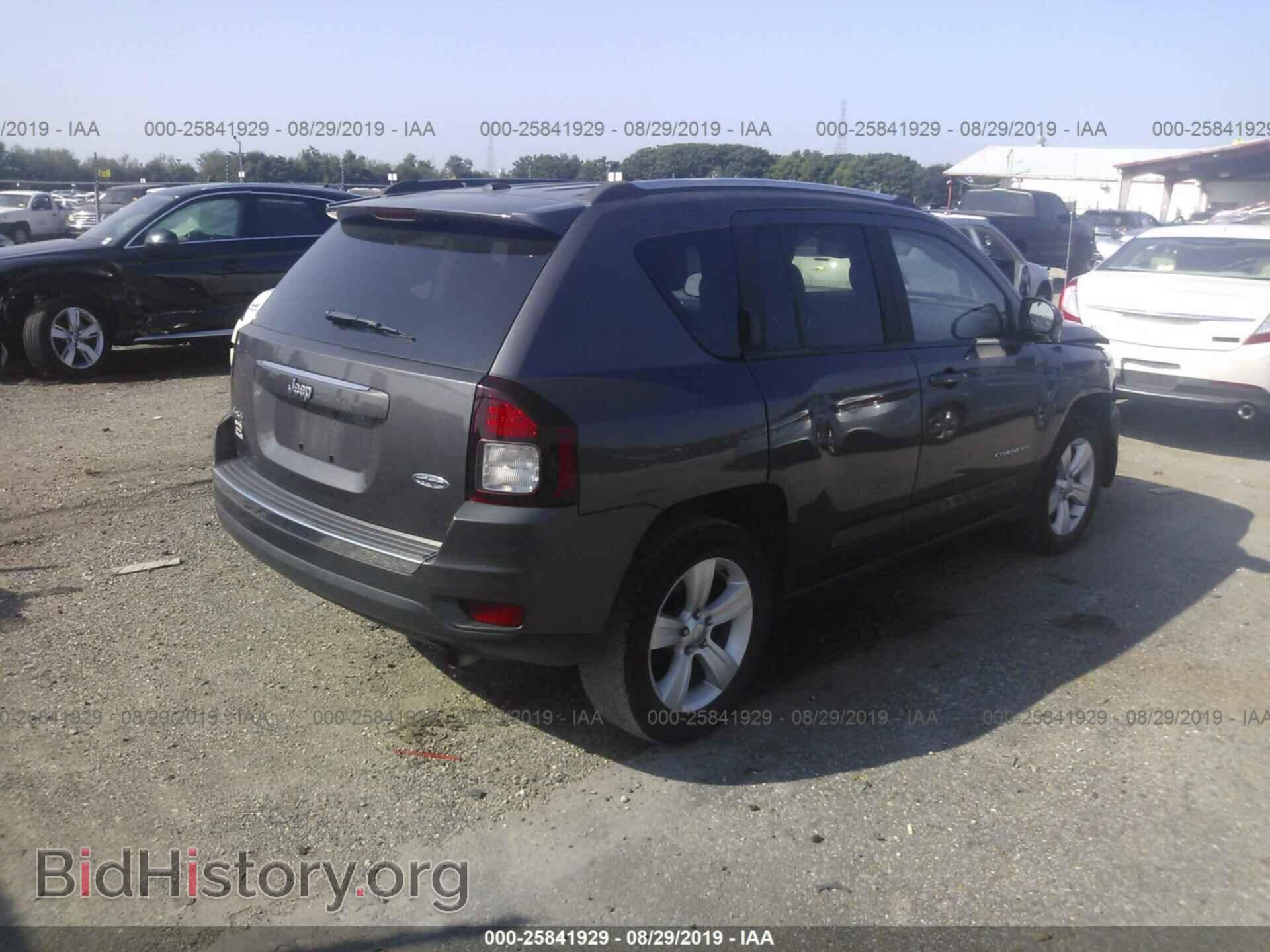 2015 JEEP COMPASS - VIN: 1C4NJDEB2FD371229 - Photo 4