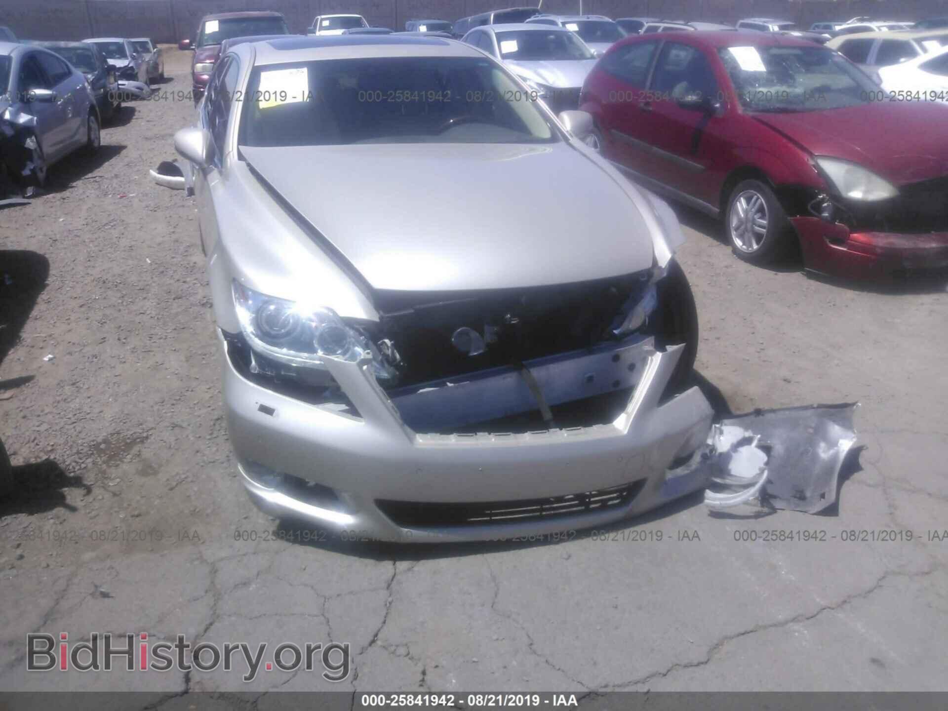 2011 LEXUS LS - VIN: JTHBL5EF3B5106635 - Фото 6