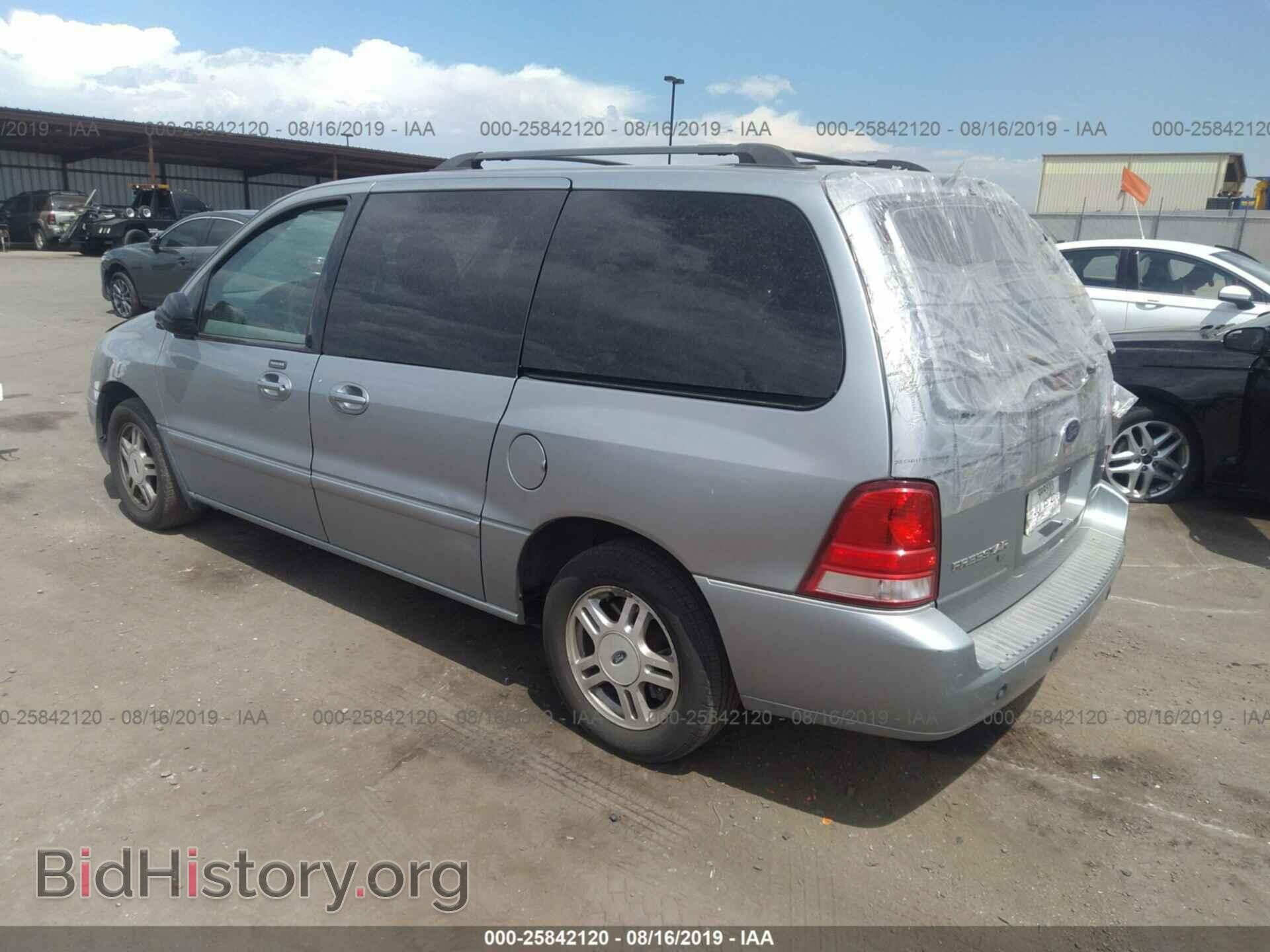 2007 FORD FREESTAR - VIN: 2FMZA52257BA08440 - Фото 3