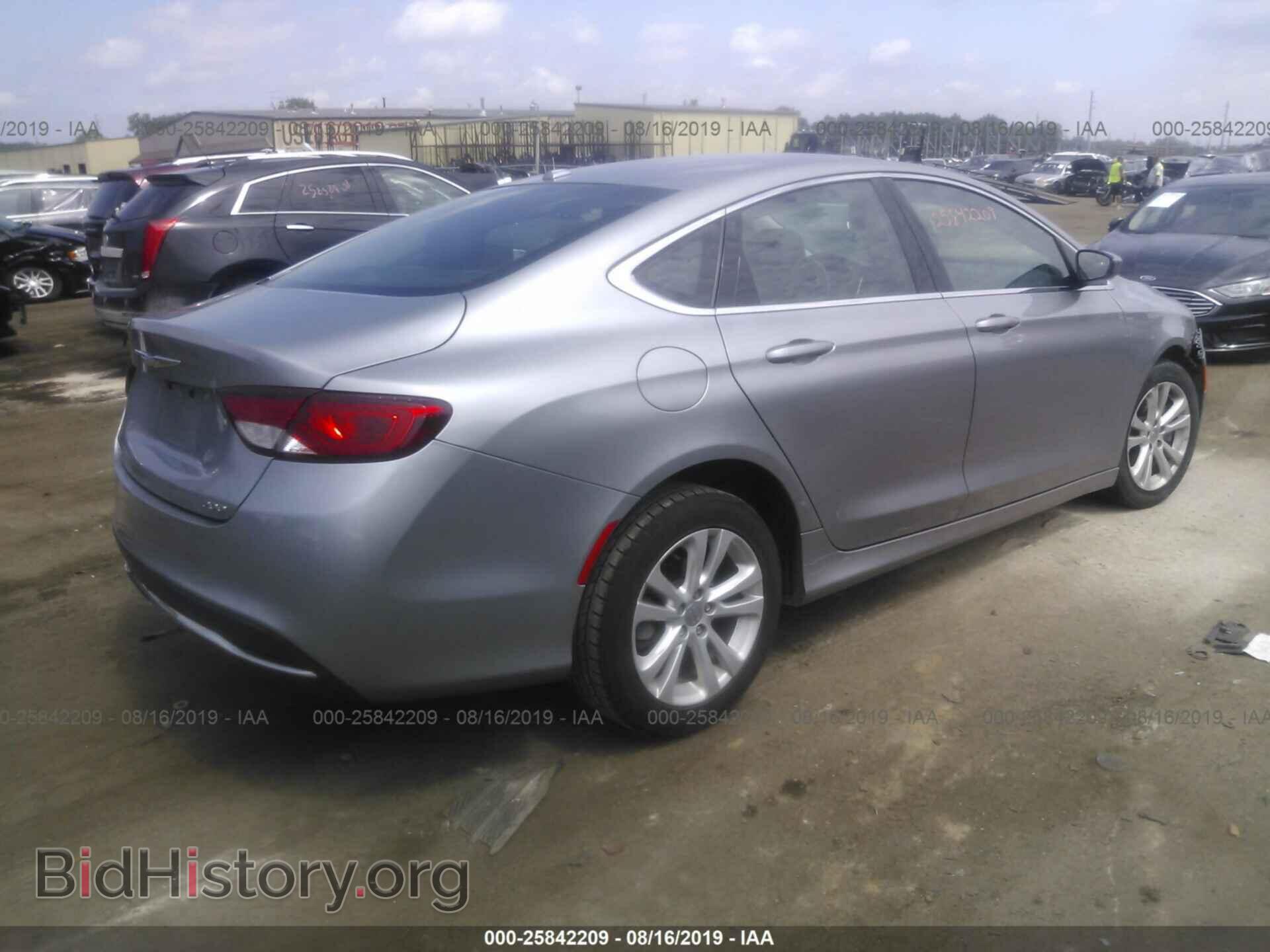 2015 CHRYSLER 200 - VIN: 1C3CCCAB3FN744567 - Фото 4