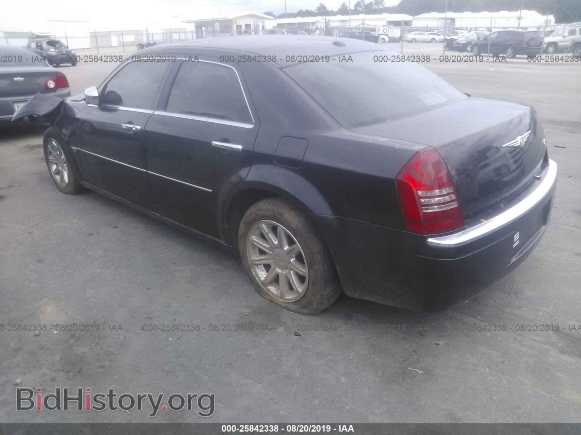 2006 CHRYSLER 300C - VIN: 2C3KA63H96H299524 - Photo 3