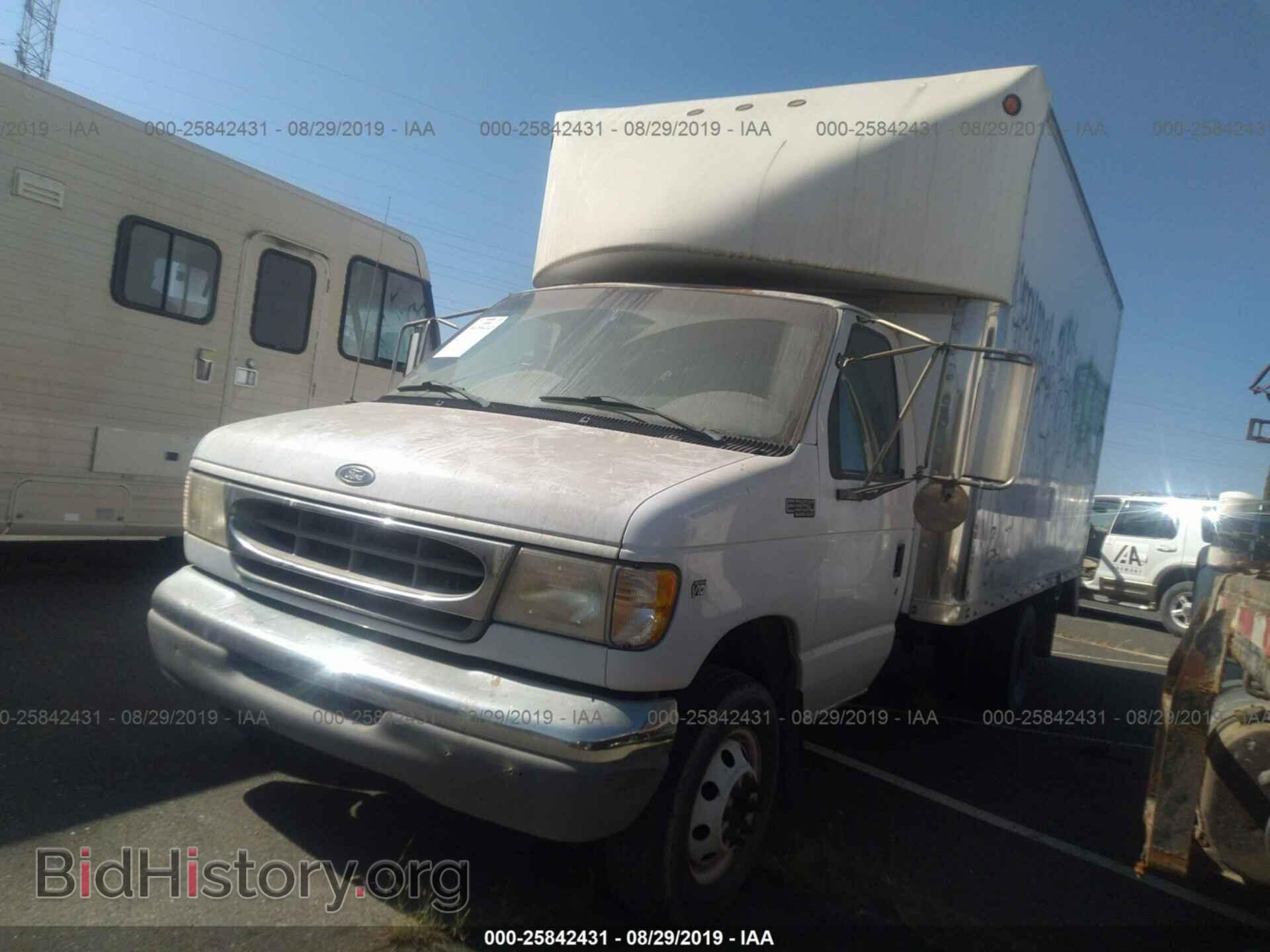 2000 FORD ECONOLINE - VIN: 1FDWE35S8YHB57274 - Фото 2