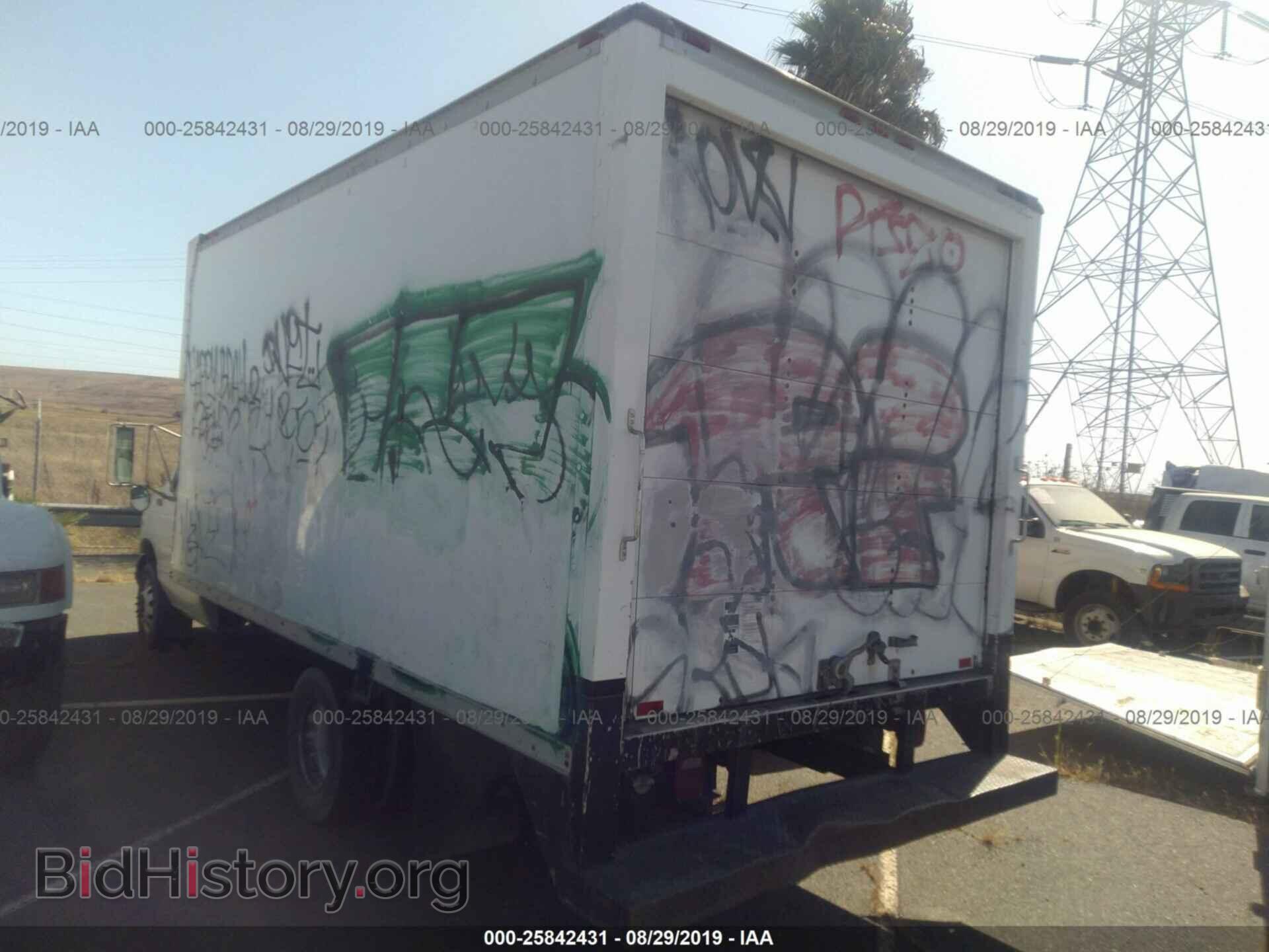2000 FORD ECONOLINE - VIN: 1FDWE35S8YHB57274 - Фото 3