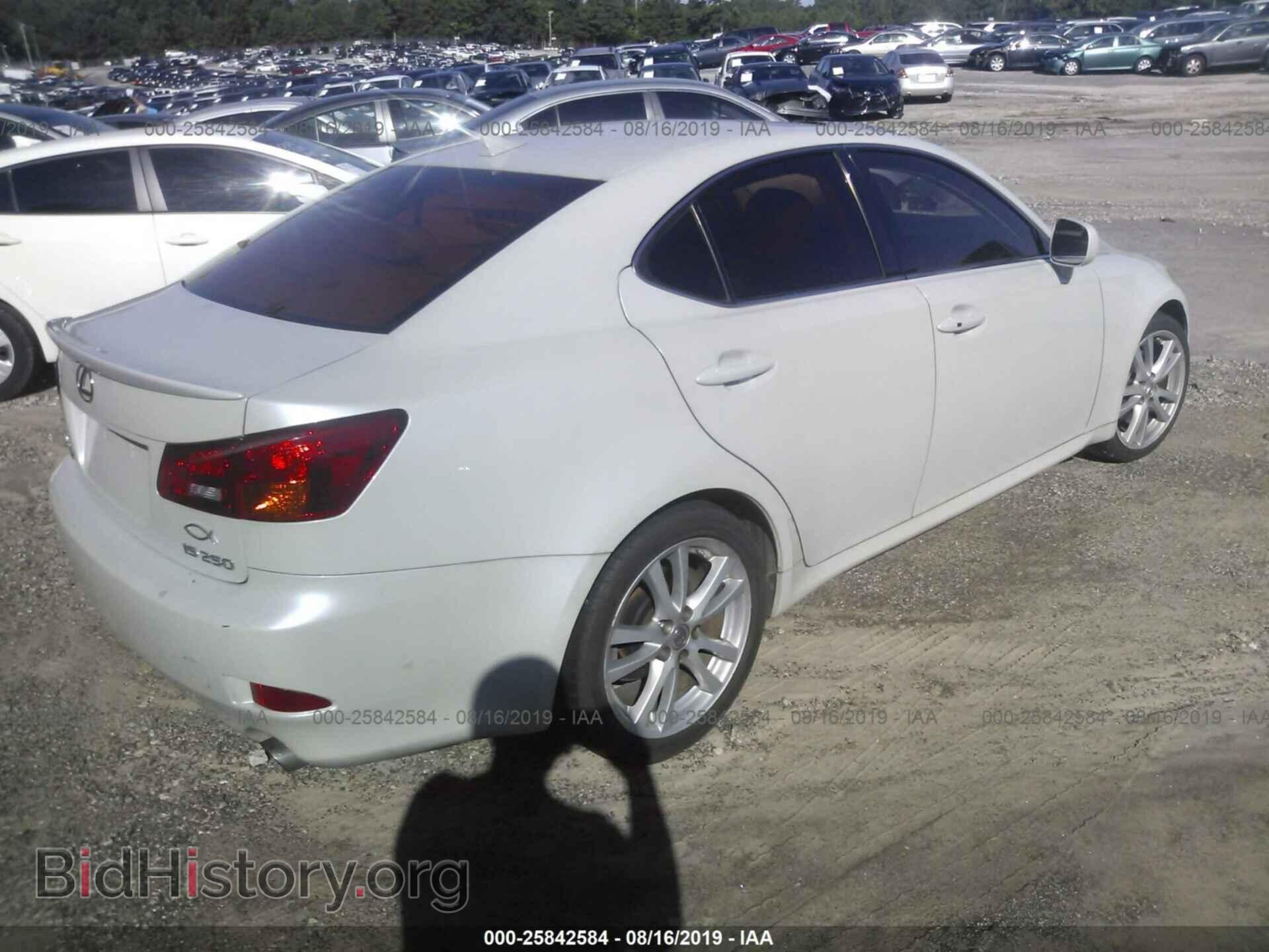2007 LEXUS IS - VIN: JTHBK262272049785 - Photo 4