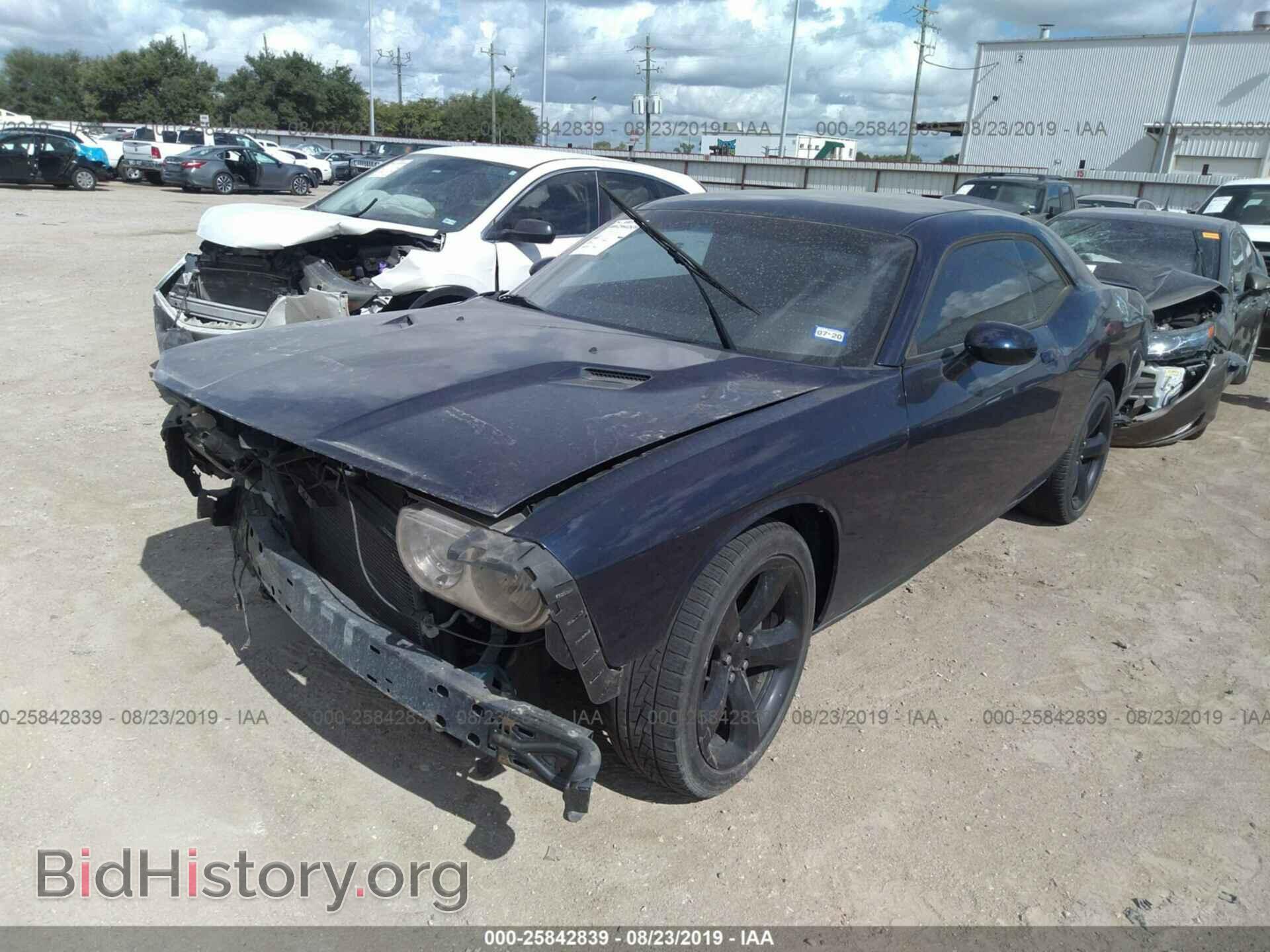 2014 DODGE CHALLENGER - VIN: 2C3CDYAG4EH100475 - Фото 2