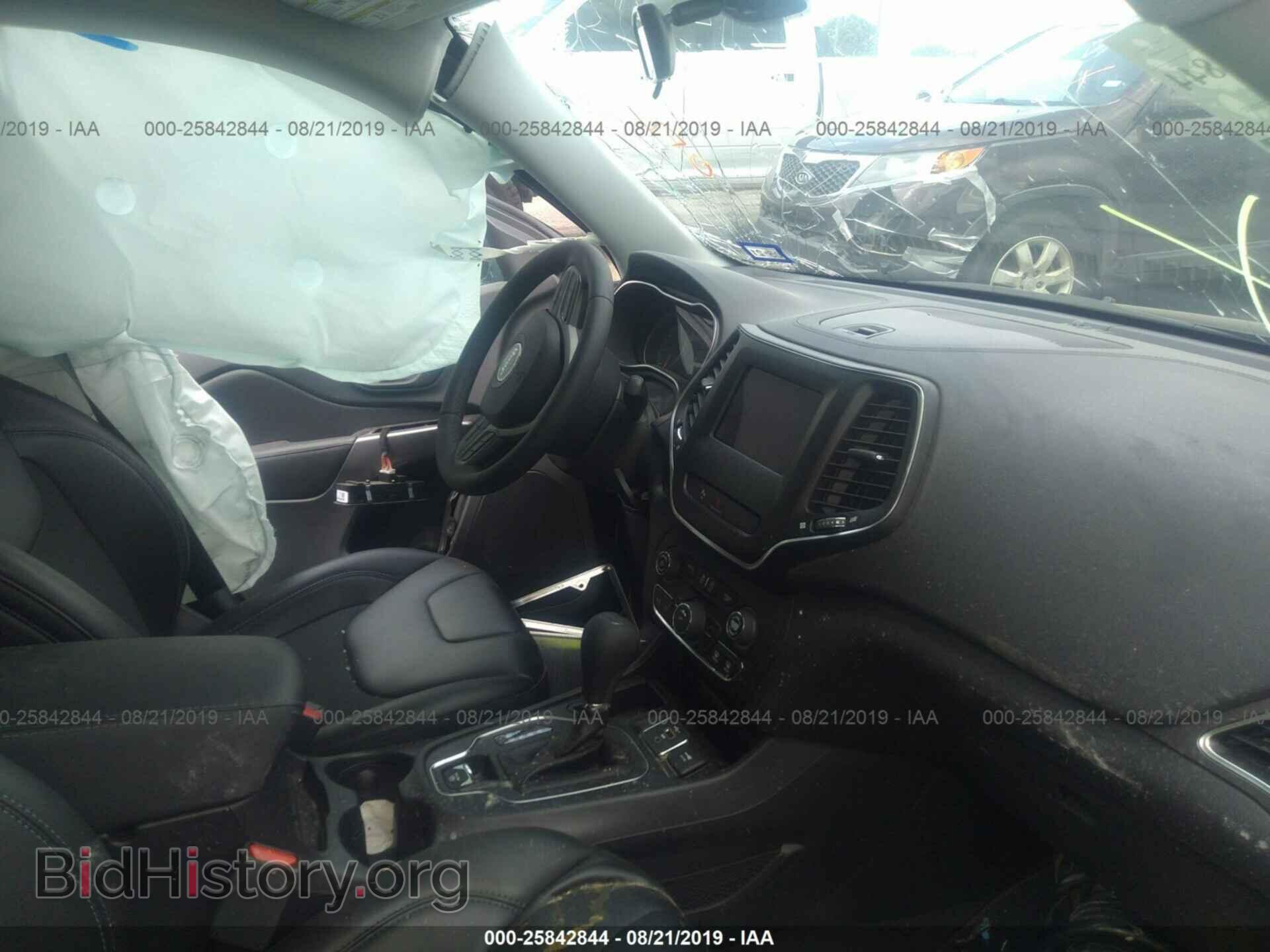 2019 JEEP CHEROKEE - VIN: 1C4PJLLB3KD420423 - Photo 5