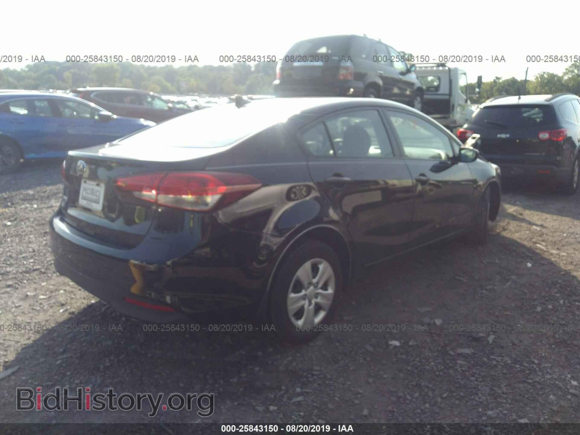 2017 KIA FORTE - VIN: 3KPFK4A78HE071568 - Фото 4
