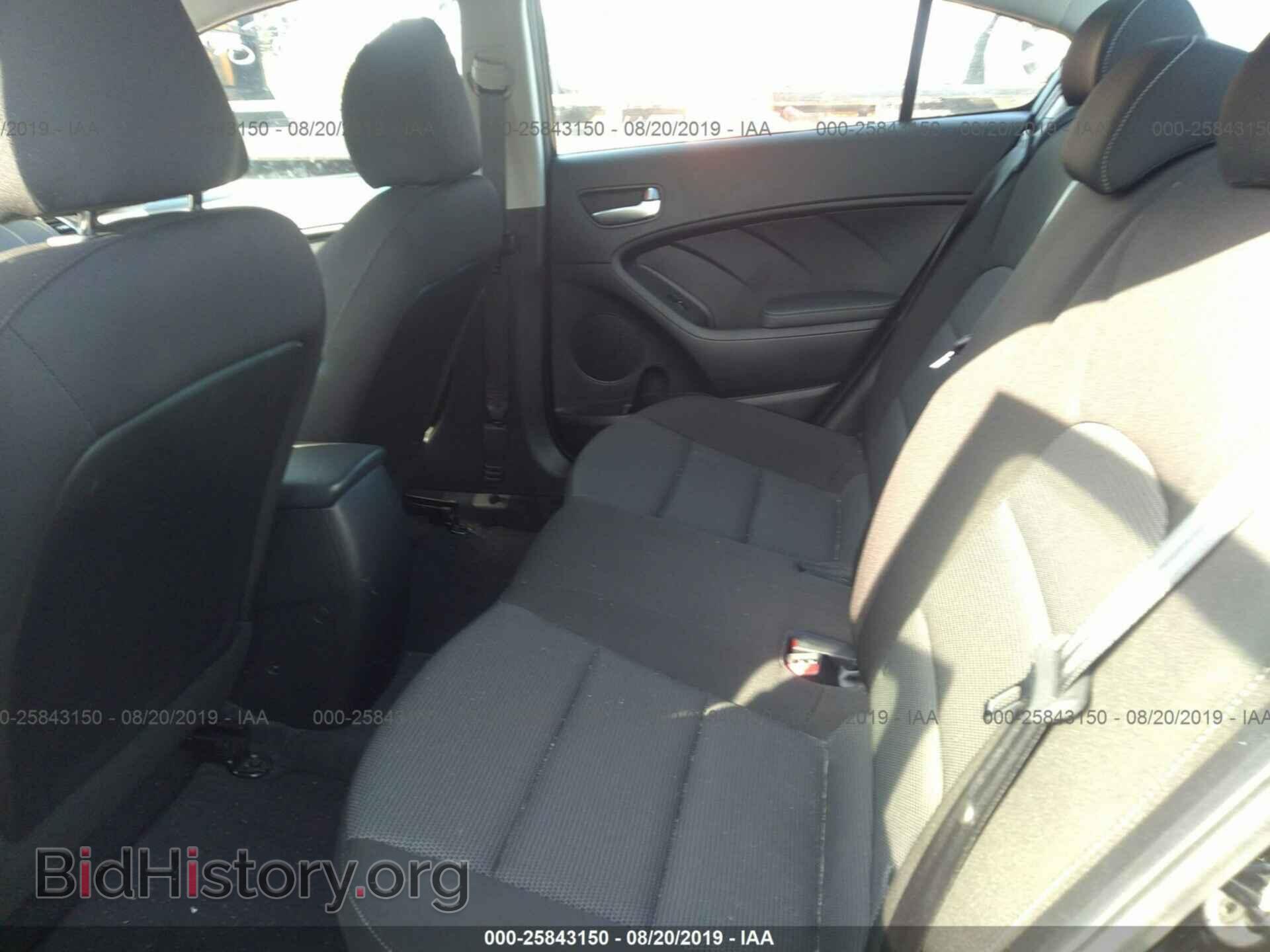 2017 KIA FORTE - VIN: 3KPFK4A78HE071568 - Фото 8