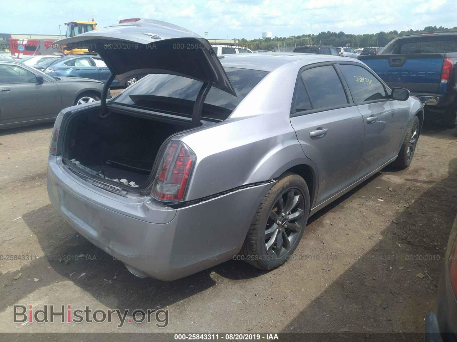 2014 CHRYSLER 300 - VIN: 2C3CCAGGXEH384101 - Фото 4
