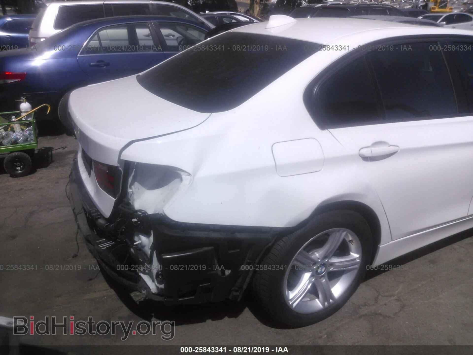 2015 BMW 328 - VIN: WBA3B3G58FNT18595 - Фото 6