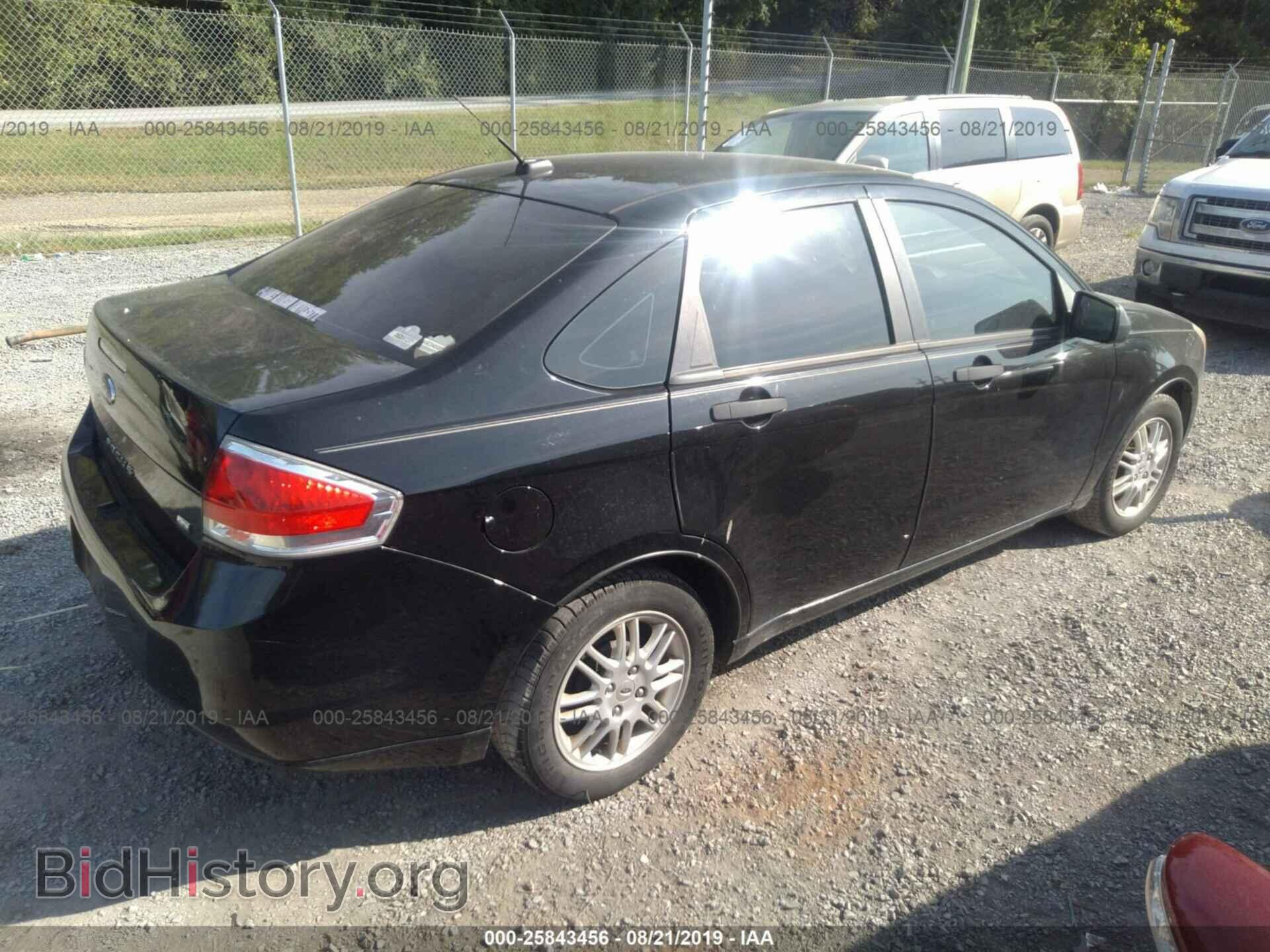 2011 FORD FOCUS - VIN: 1FAHP3FN9BW190843 - Фото 4