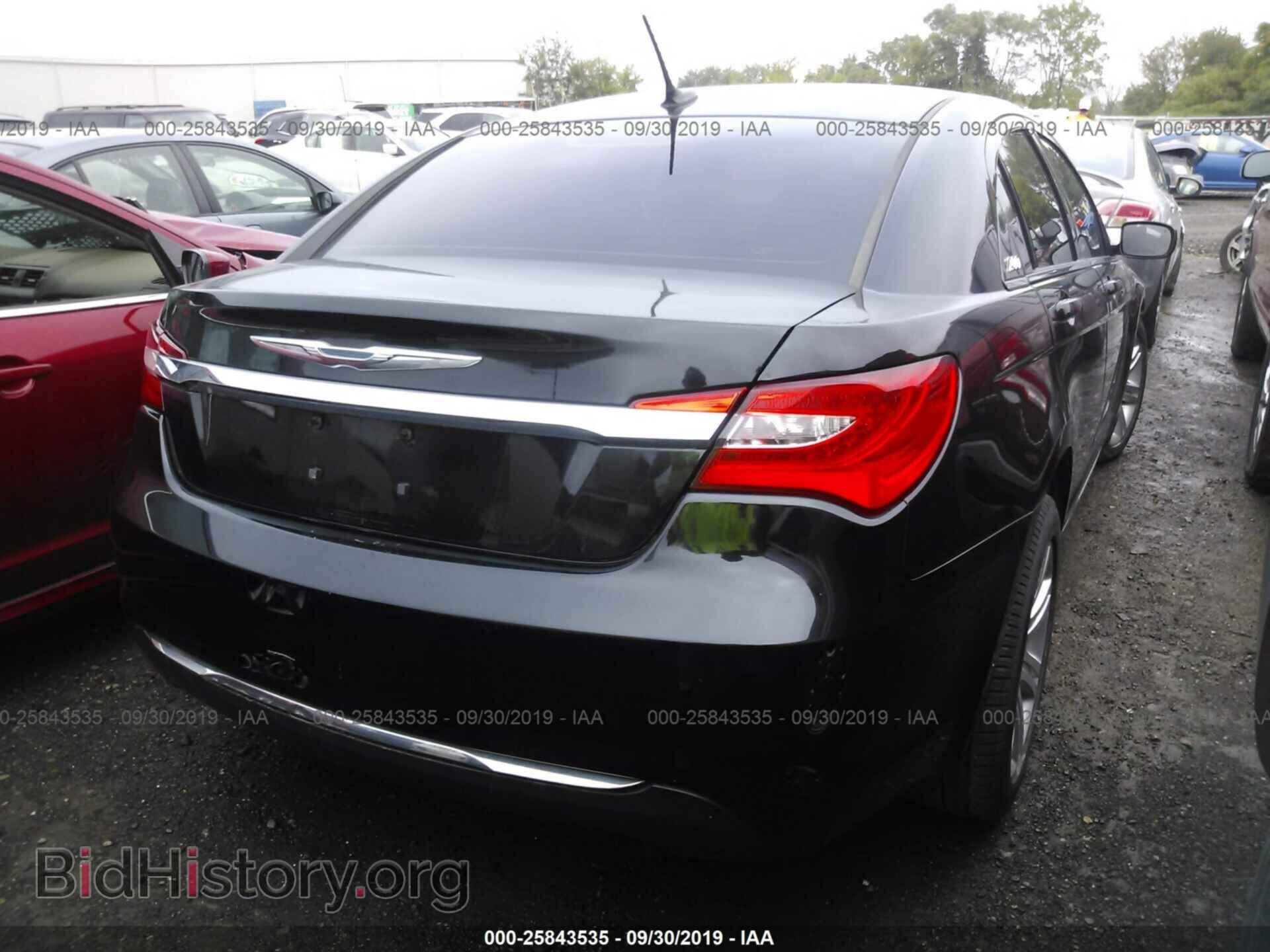 2011 CHRYSLER 200 - VIN: 1C3BC1FB2BN623483 - Фото 4