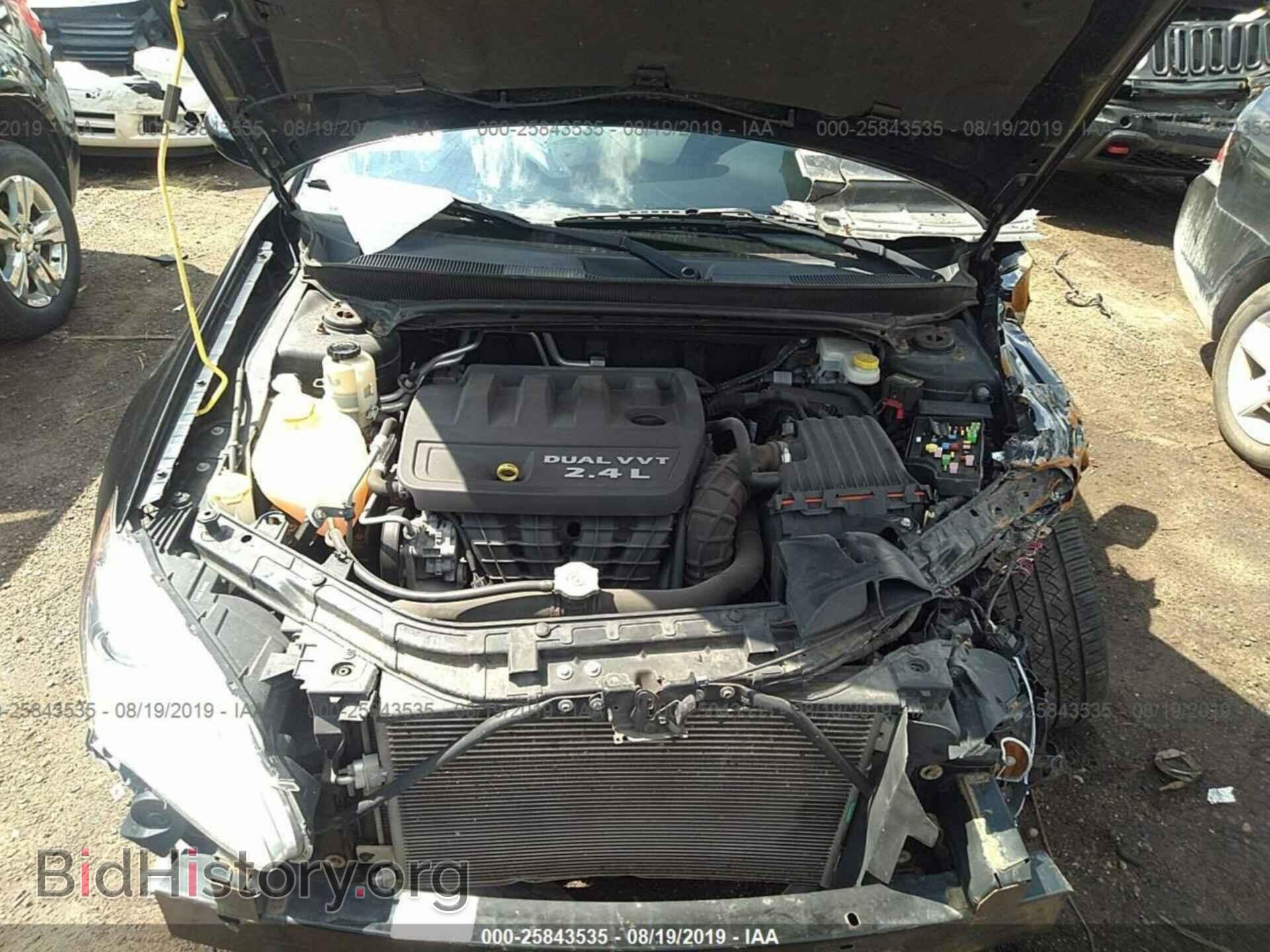 2011 CHRYSLER 200 - VIN: 1C3BC1FB2BN623483 - Фото 10