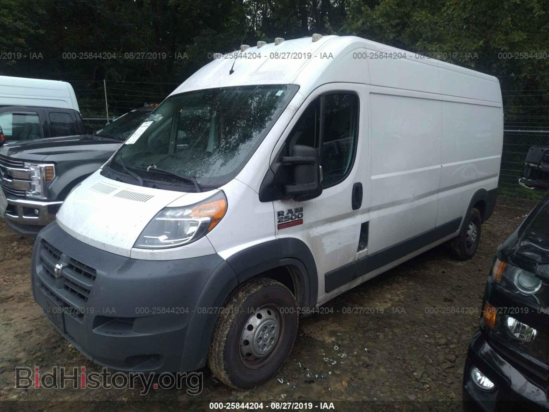2017 RAM PROMASTER 2500 - VIN: 3C6TRVDG6HE527140 - Фото 2