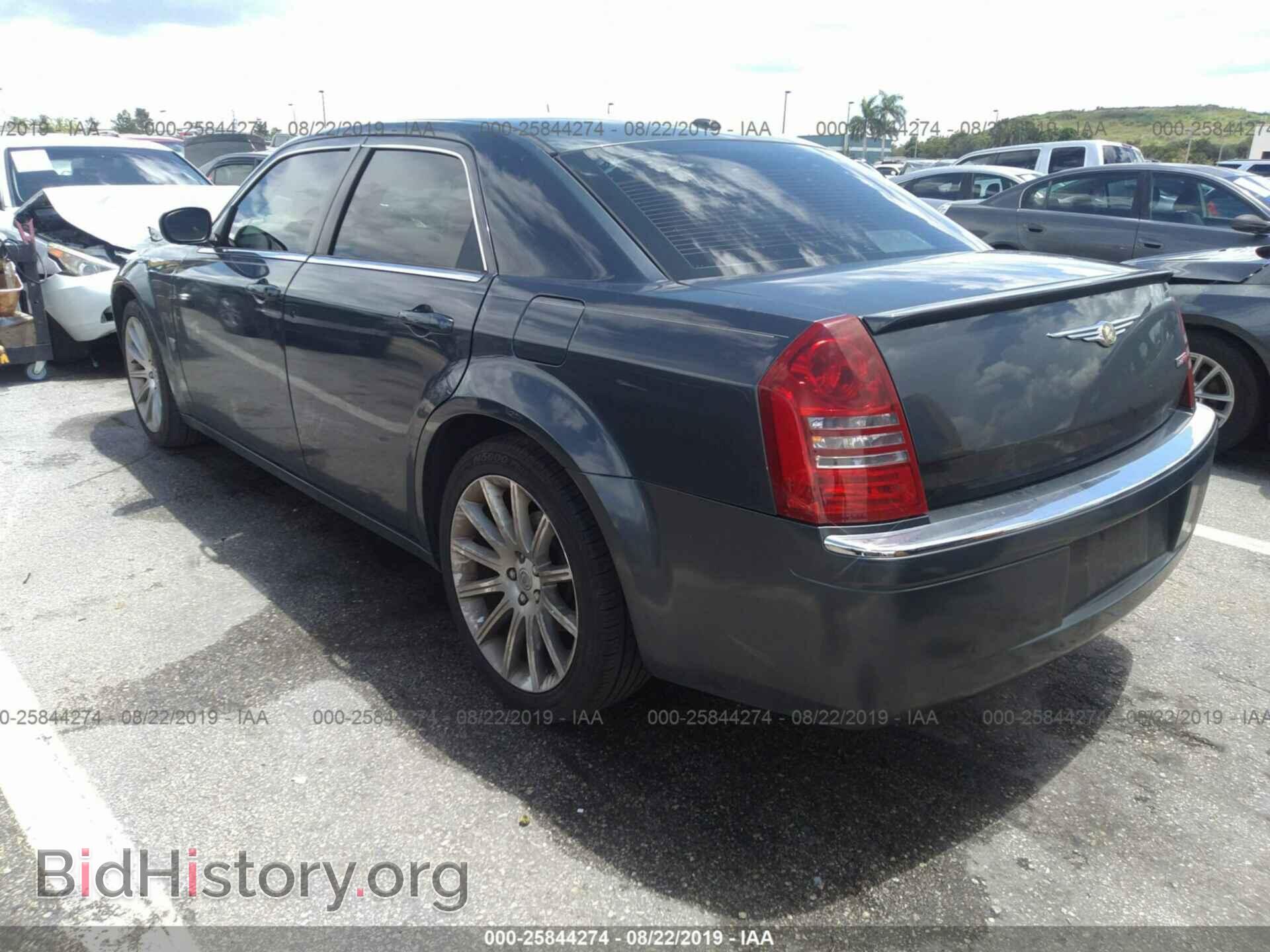 2007 CHRYSLER 300C - VIN: 2C3LA63H17H775013 - Фото 3