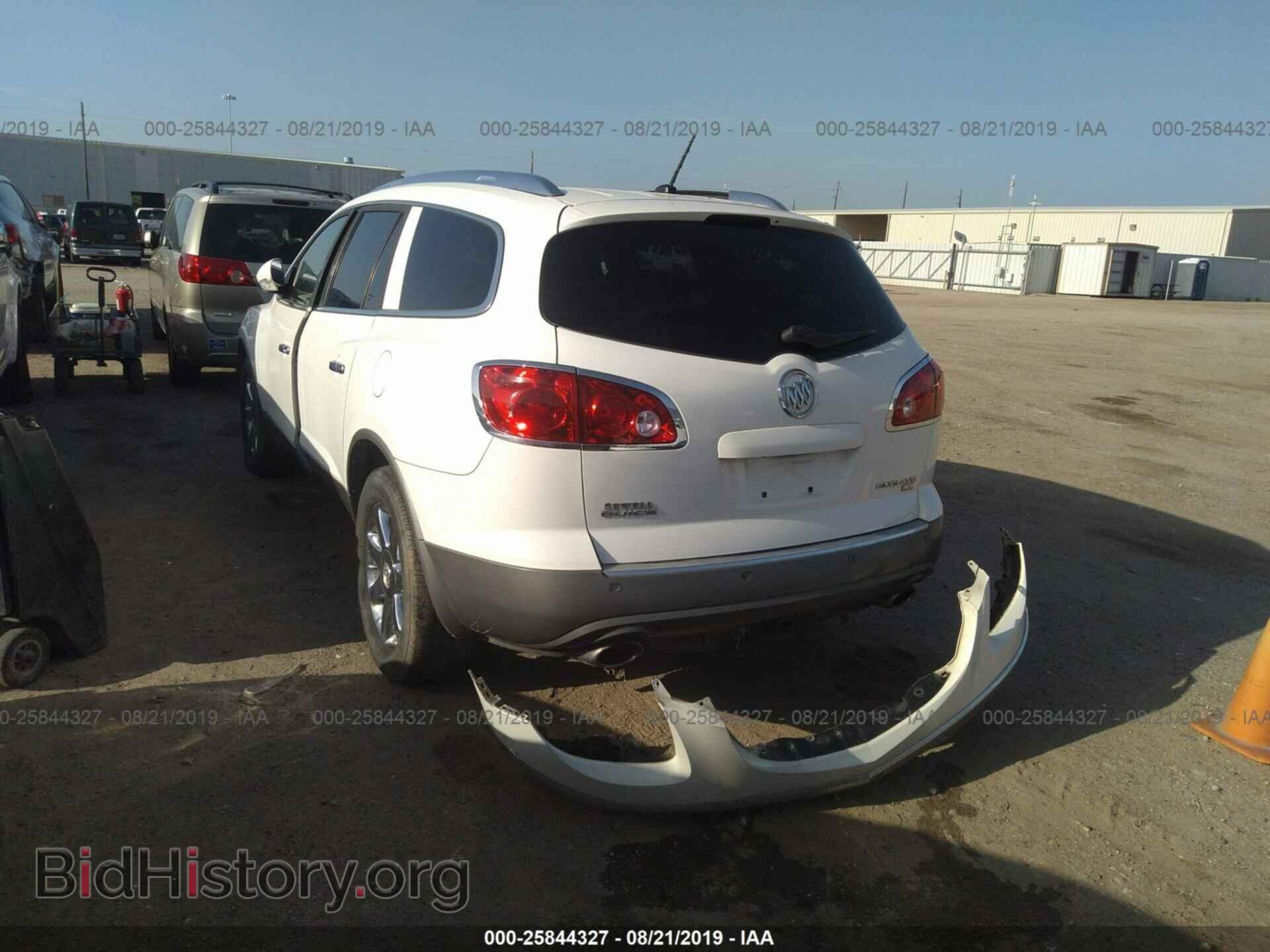 2008 BUICK ENCLAVE - VIN: 5GAEV23798J101718 - Фото 3