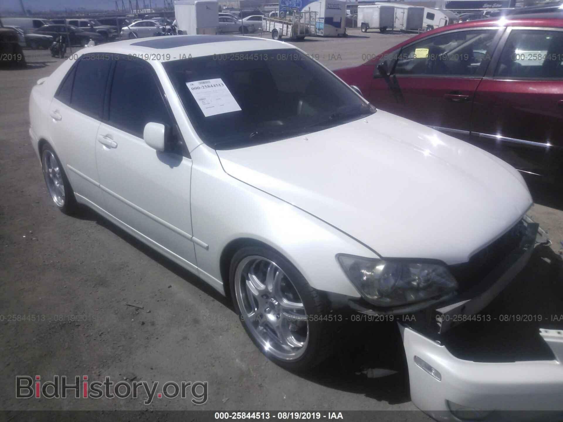 Photo JTHBD182610010136 - LEXUS IS 2001