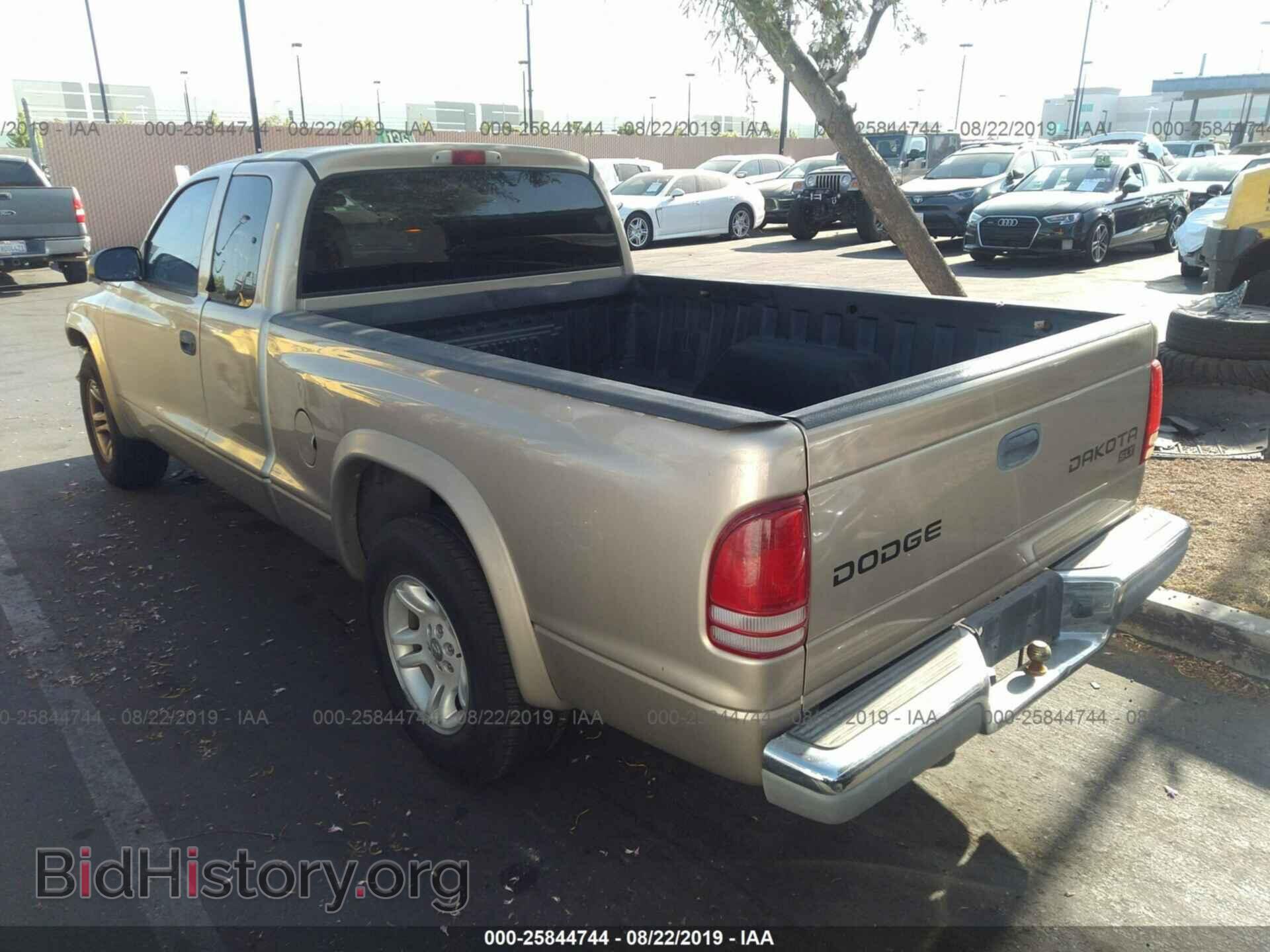 2004 DODGE DAKOTA - VIN: 1D7GL42N84S560984 - Фото 3