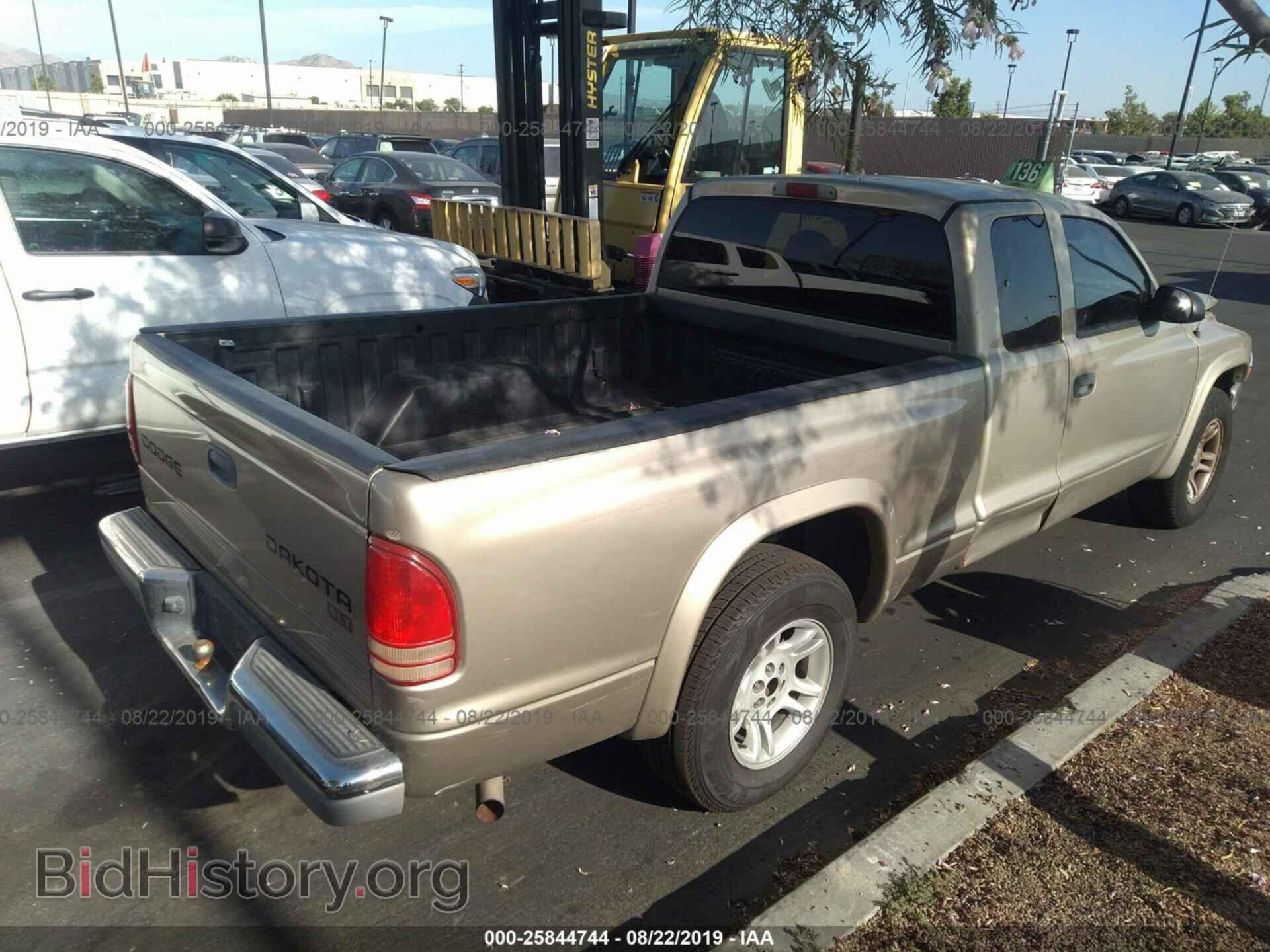 2004 DODGE DAKOTA - VIN: 1D7GL42N84S560984 - Фото 4