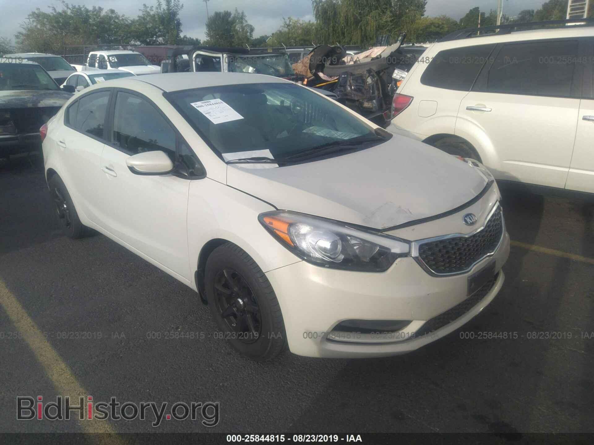 Фотография KNAFK4A67F5289482 - KIA FORTE 2015