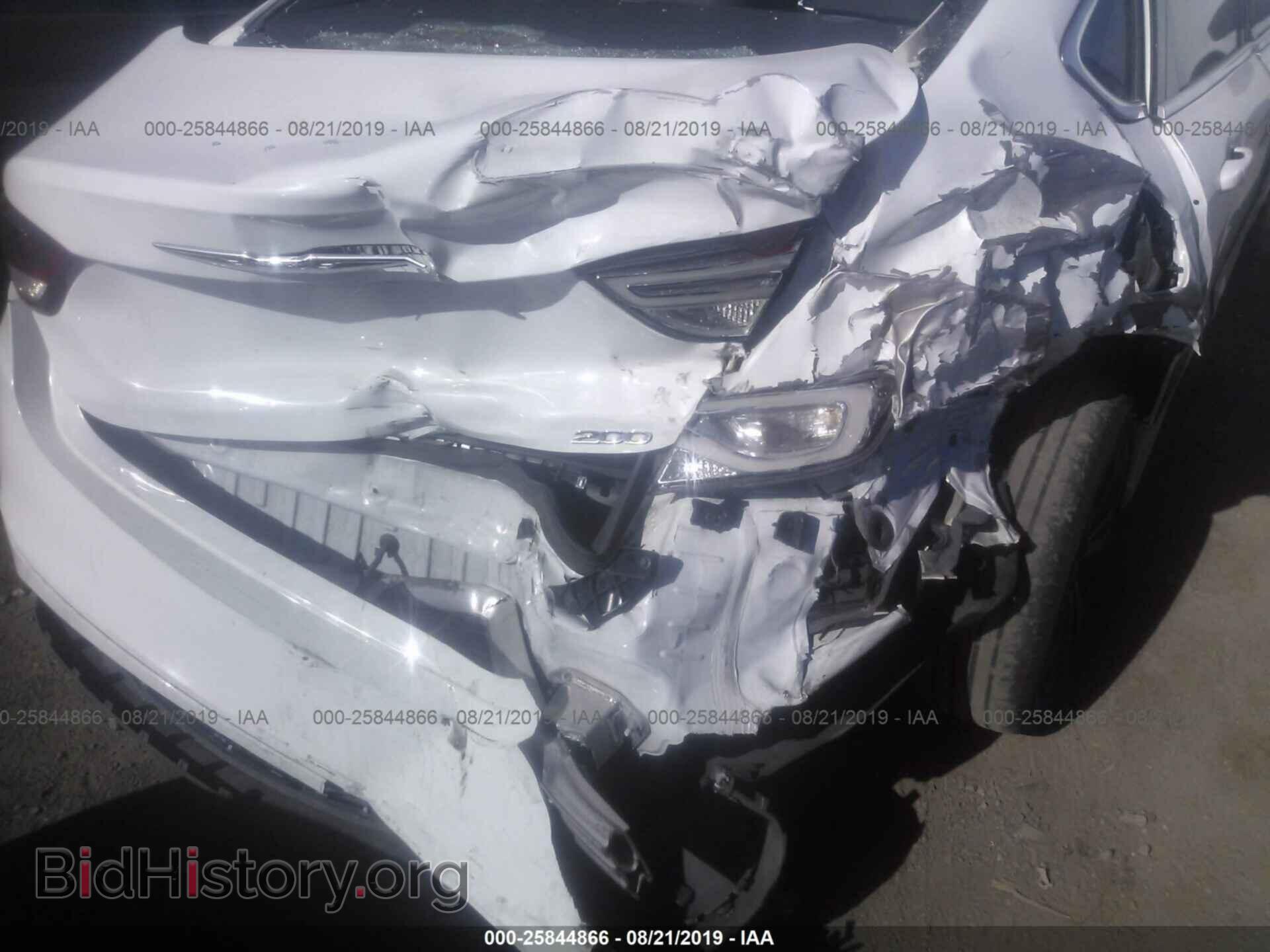 2015 CHRYSLER 200 - VIN: 1C3CCCAB9FN604264 - Фото 6