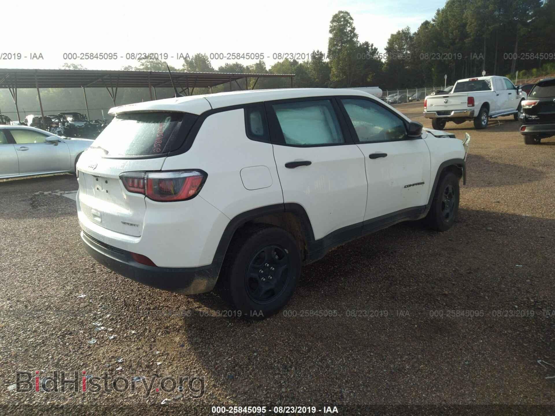 2017 JEEP COMPASS - VIN: 3C4NJCAB0HT661112 - Photo 4
