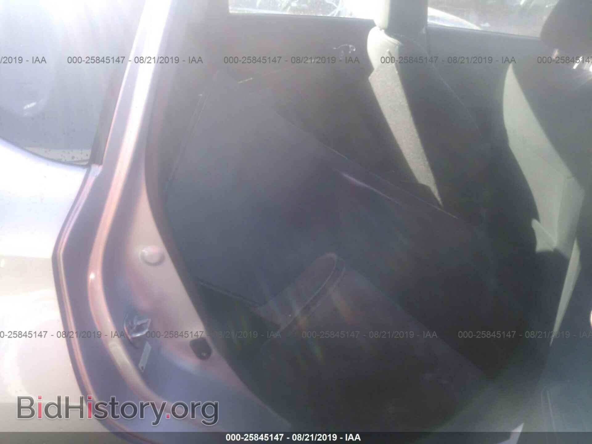 2015 NISSAN VERSA NOTE - VIN: 3N1CE2CP9FL431101 - Фото 8