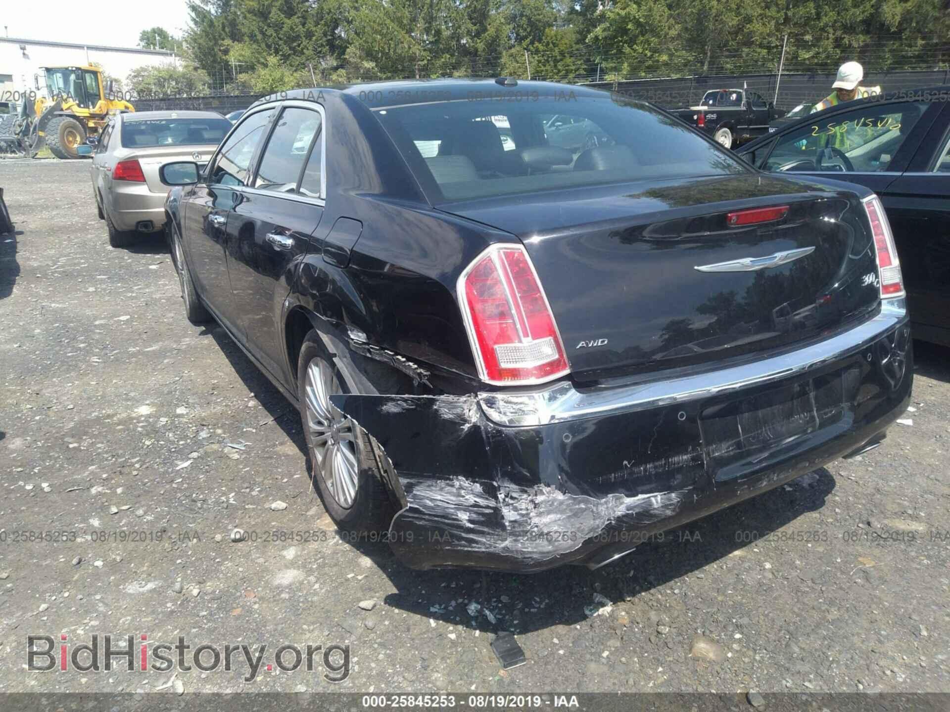 2012 CHRYSLER 300C - VIN: 2C3CCAKT7CH197139 - Фото 3
